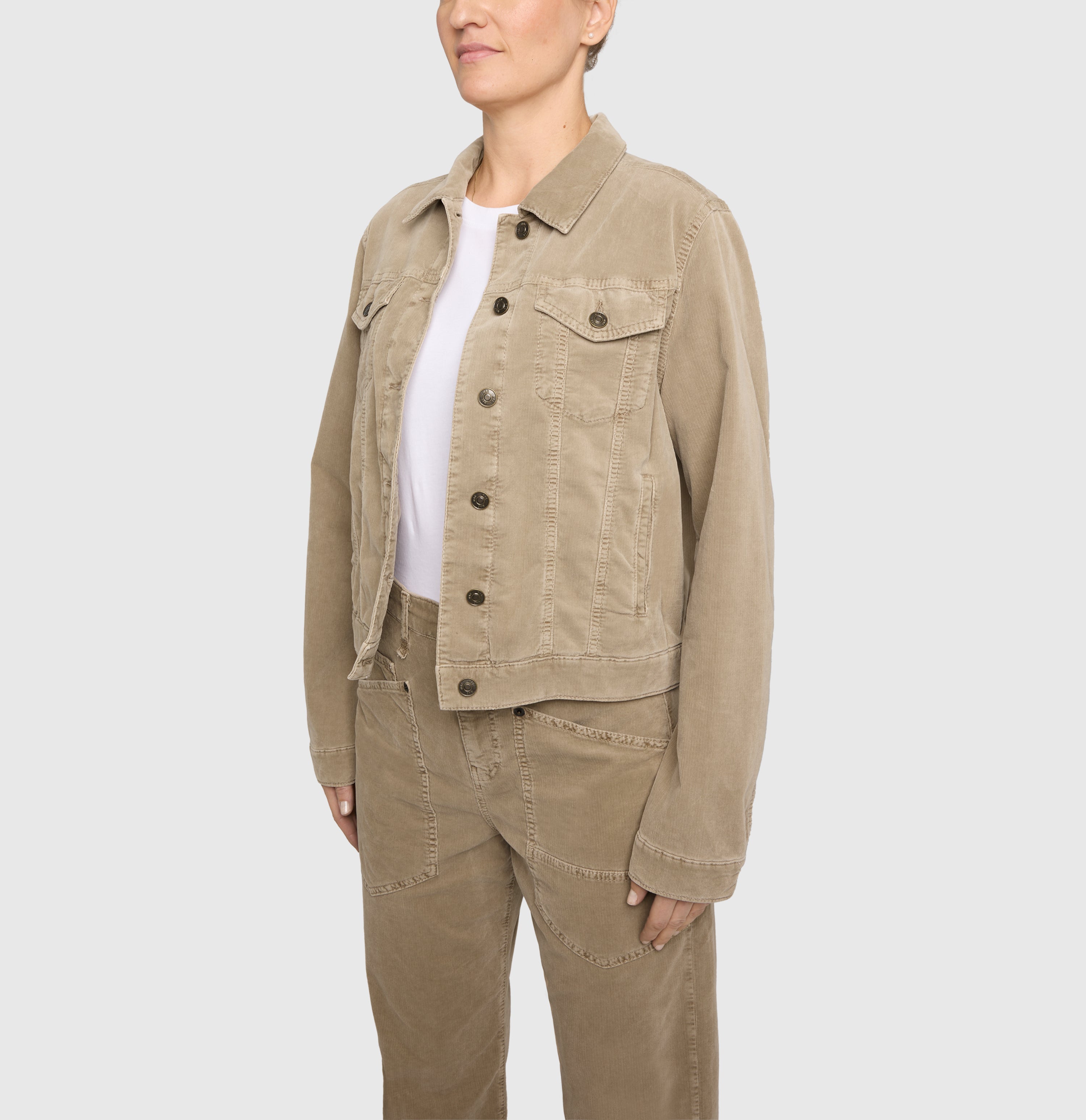 Jacket made of super soft baby corduroy. | JACKET corduroy | windspray beige | Back view of model