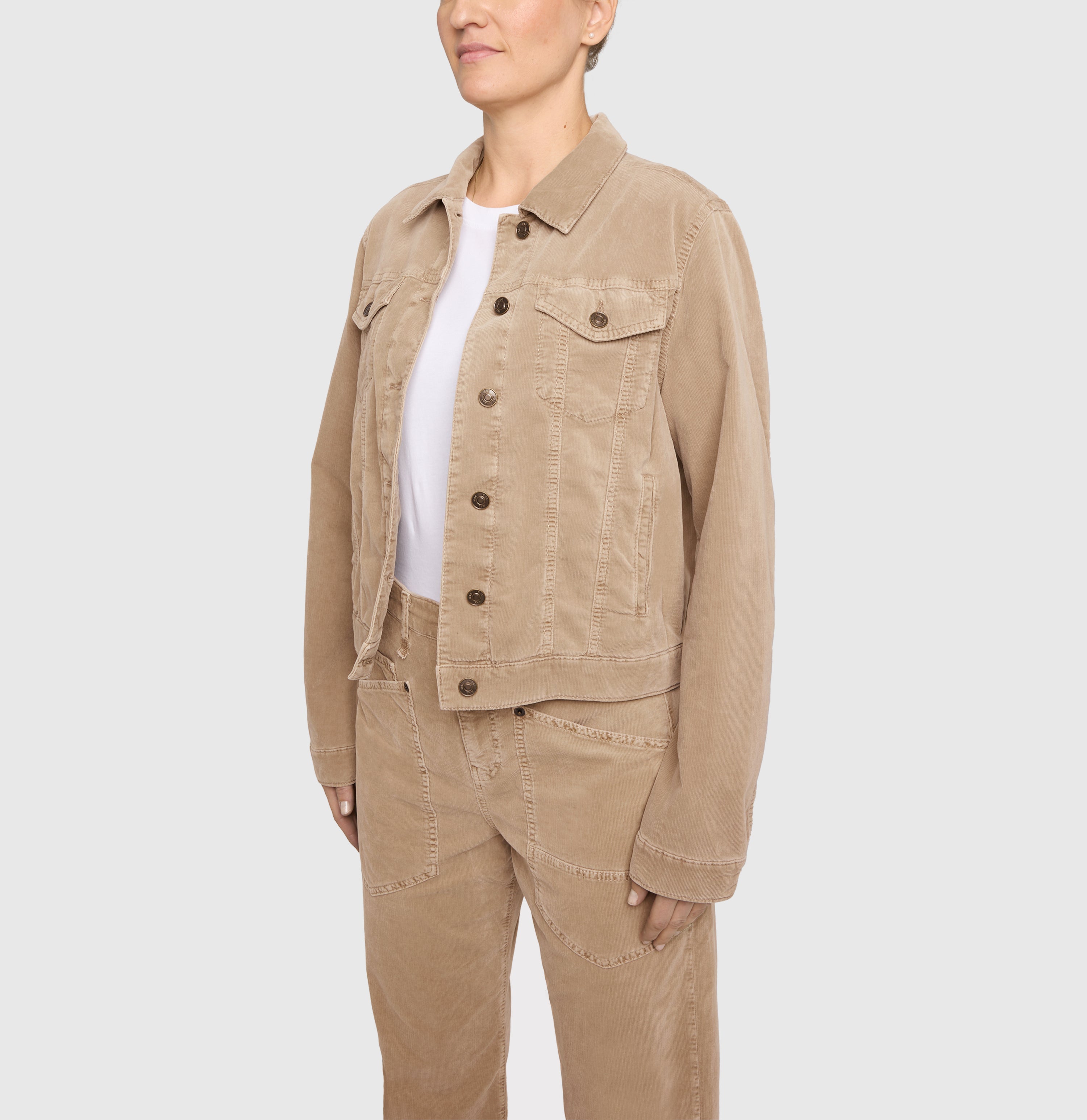 Jacket made of super soft baby corduroy. | JACKET corduroy | windspray beige | Back view of model