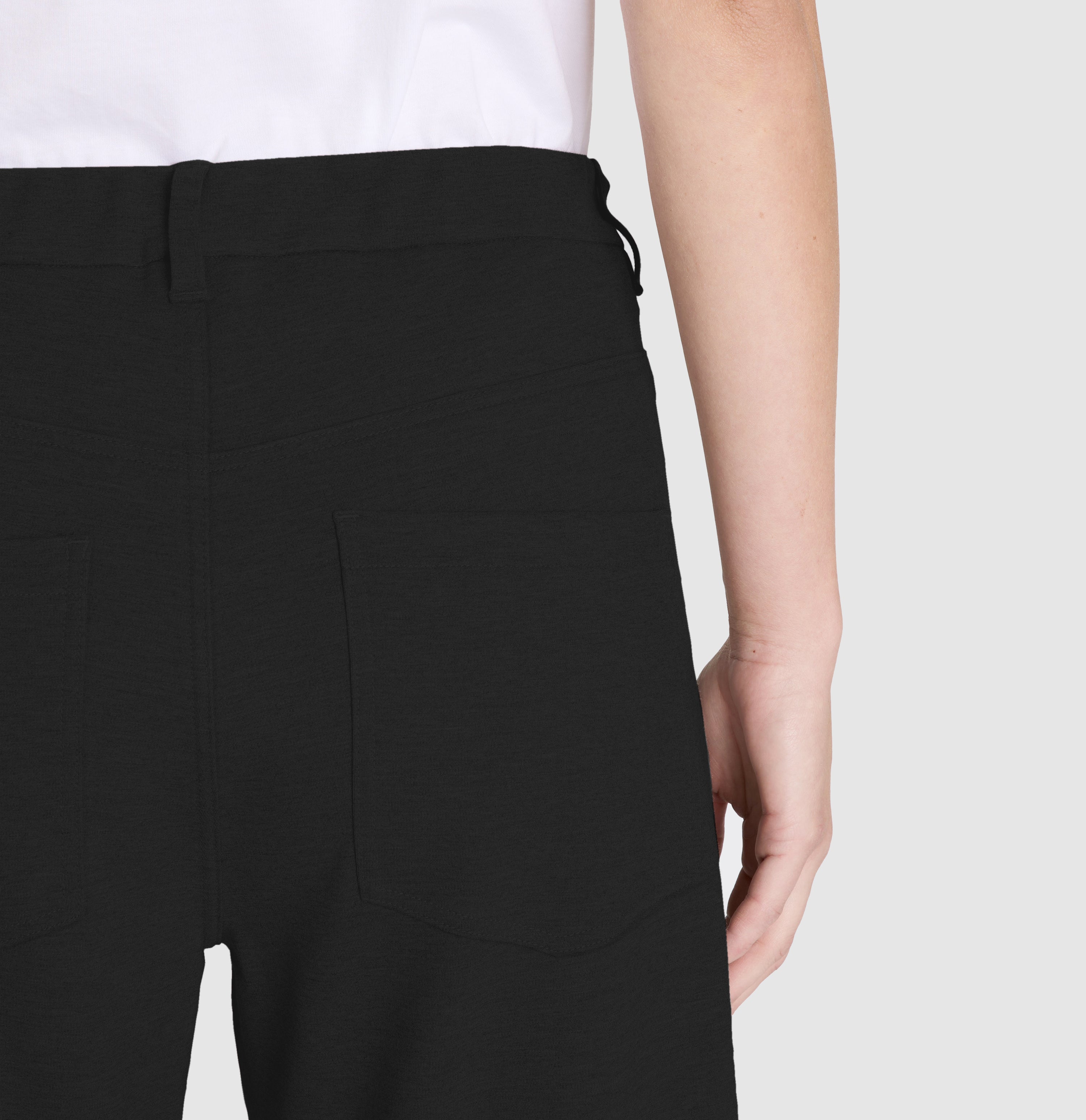 Baggy pants made of light jersey. | BAGGY SMART | black | Detailed view 2 of model