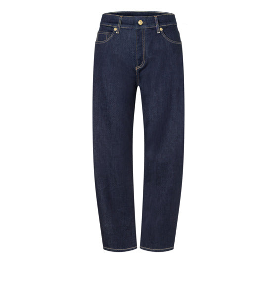 Barrel jeans in a light lyocell blend. | DANNI | fashion rinsed | Front view of bust