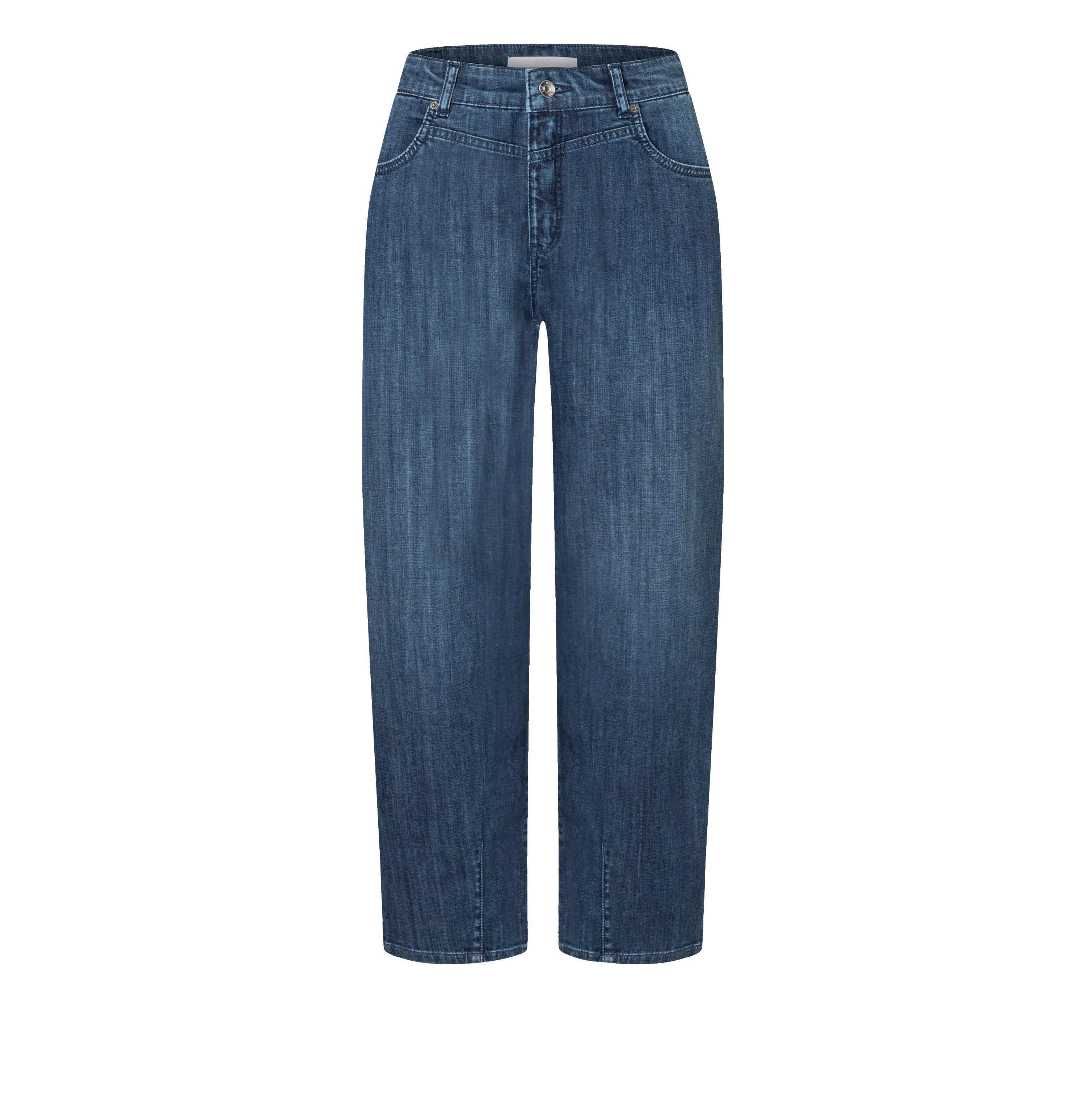 Relaxed fit made of super soft summer denim. | BOBBIE | authentic dark blue used | Front view of bust