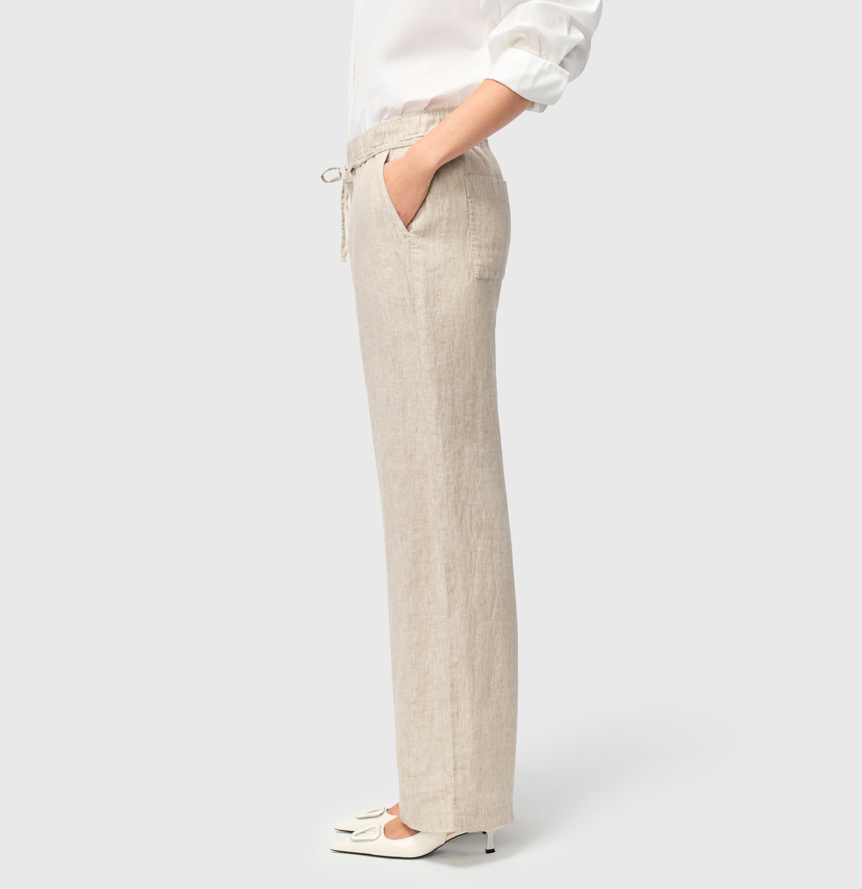 Wide trousers made of pure linen. | CHIARA BELT | almond beige melange | Detailed view 2 of model