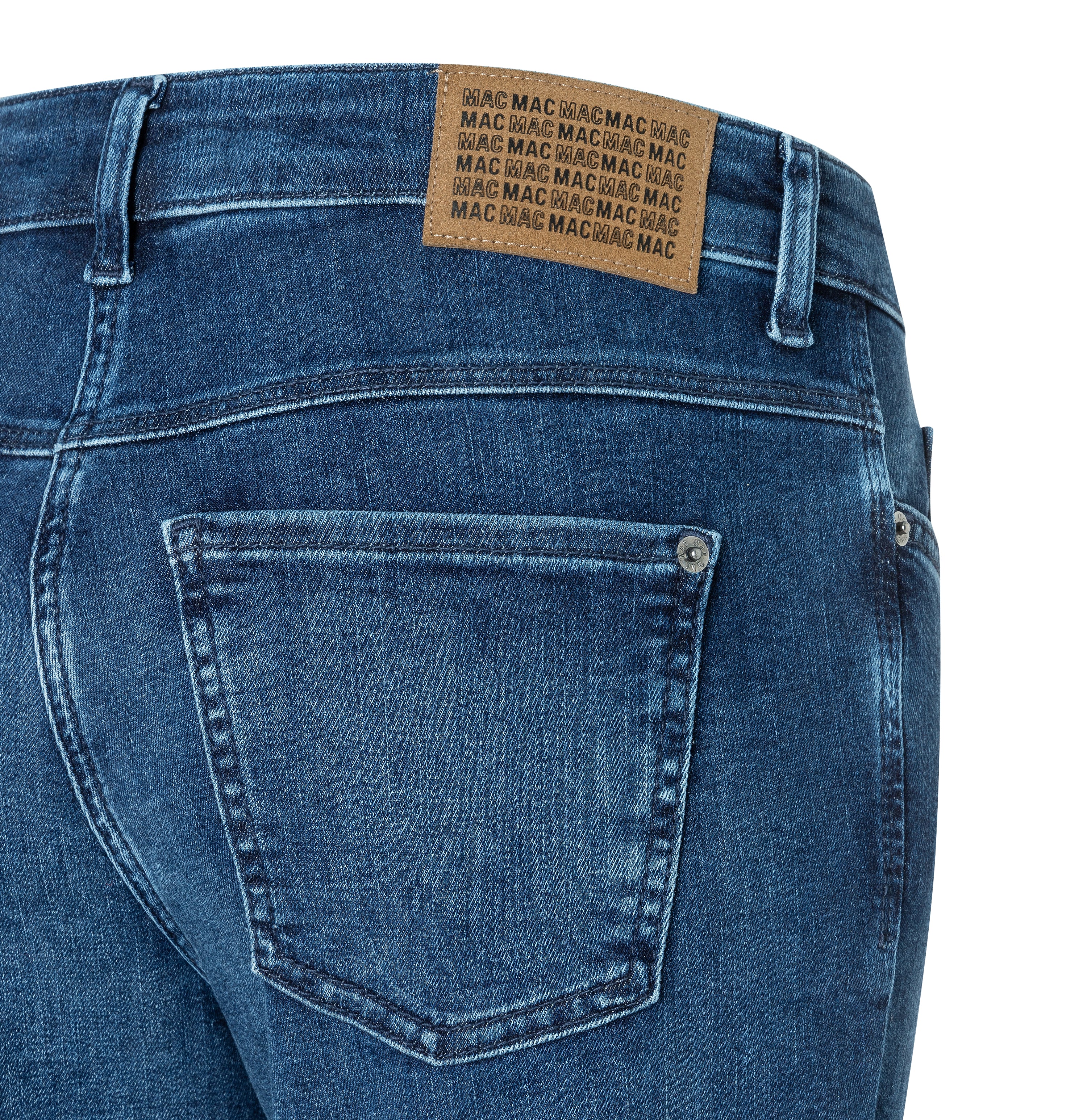 Figure-shaping boot cut jeans with an authentic look. | BOOT | chic indigo used | Detail of bust