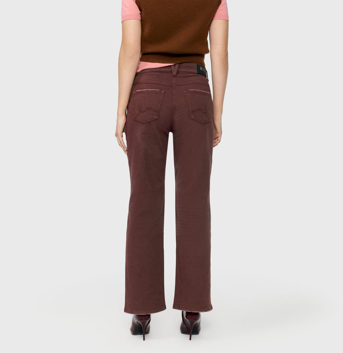 Flared trousers in a sporty cotton material. | LAURA | smoky purple | Back view of model