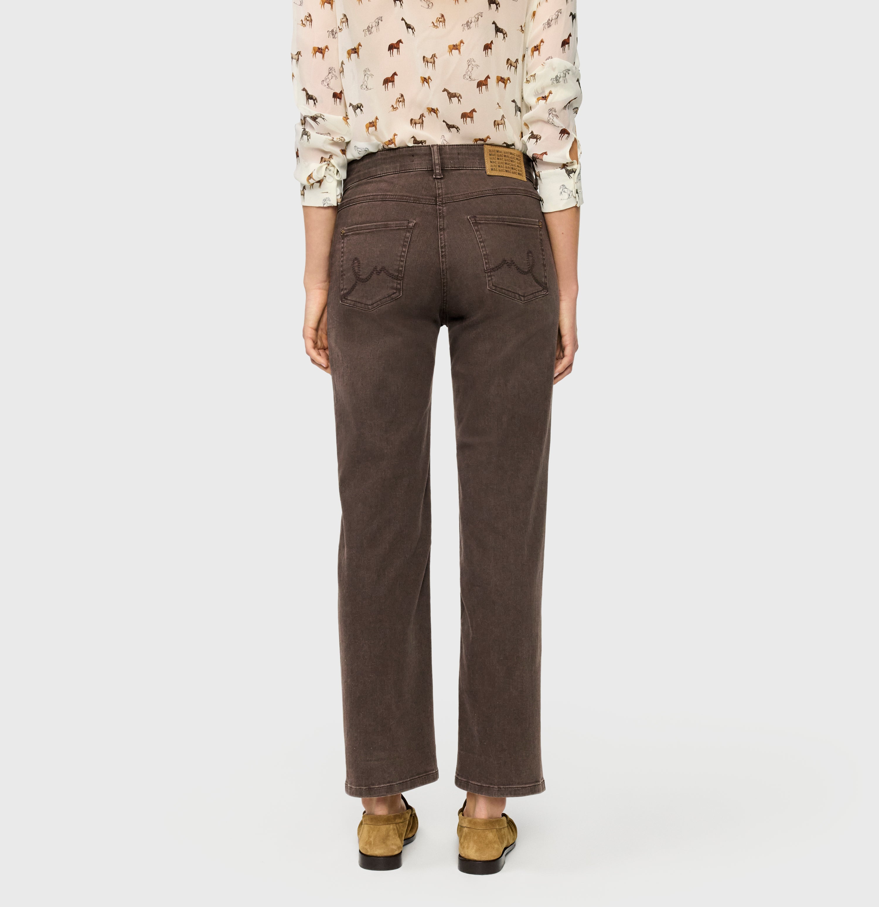 Flared jeans with seam details. | LAURA | brown stone wash | Back view of model