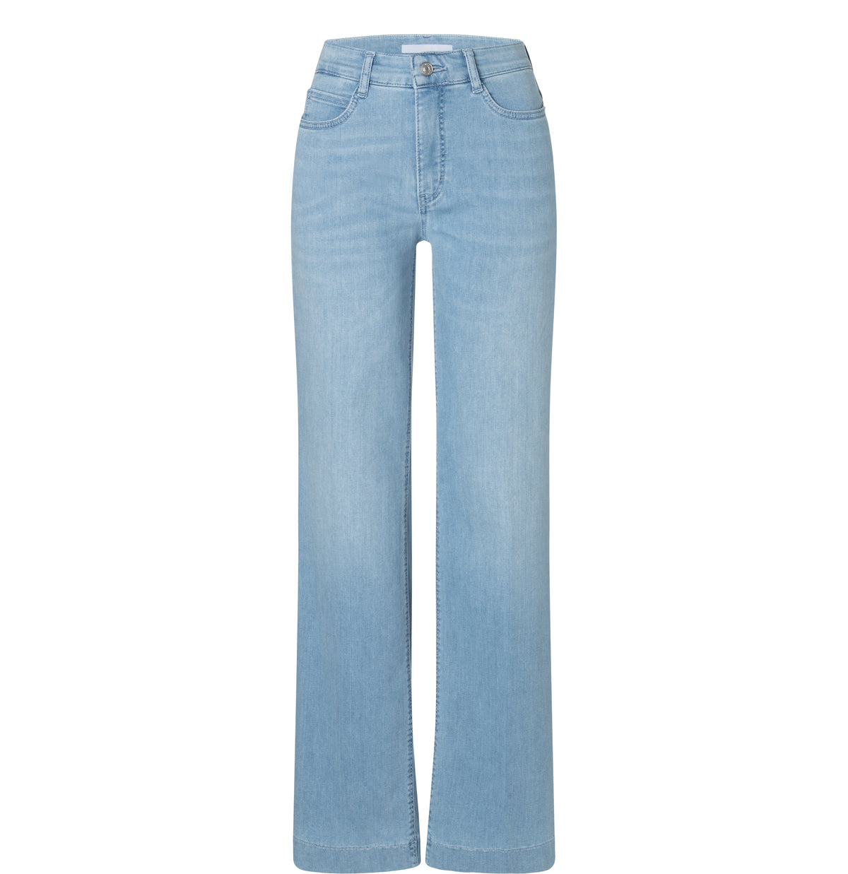Wide fit in a flexible denim material. | WIDE | sun bleach authentic | Front view of bust