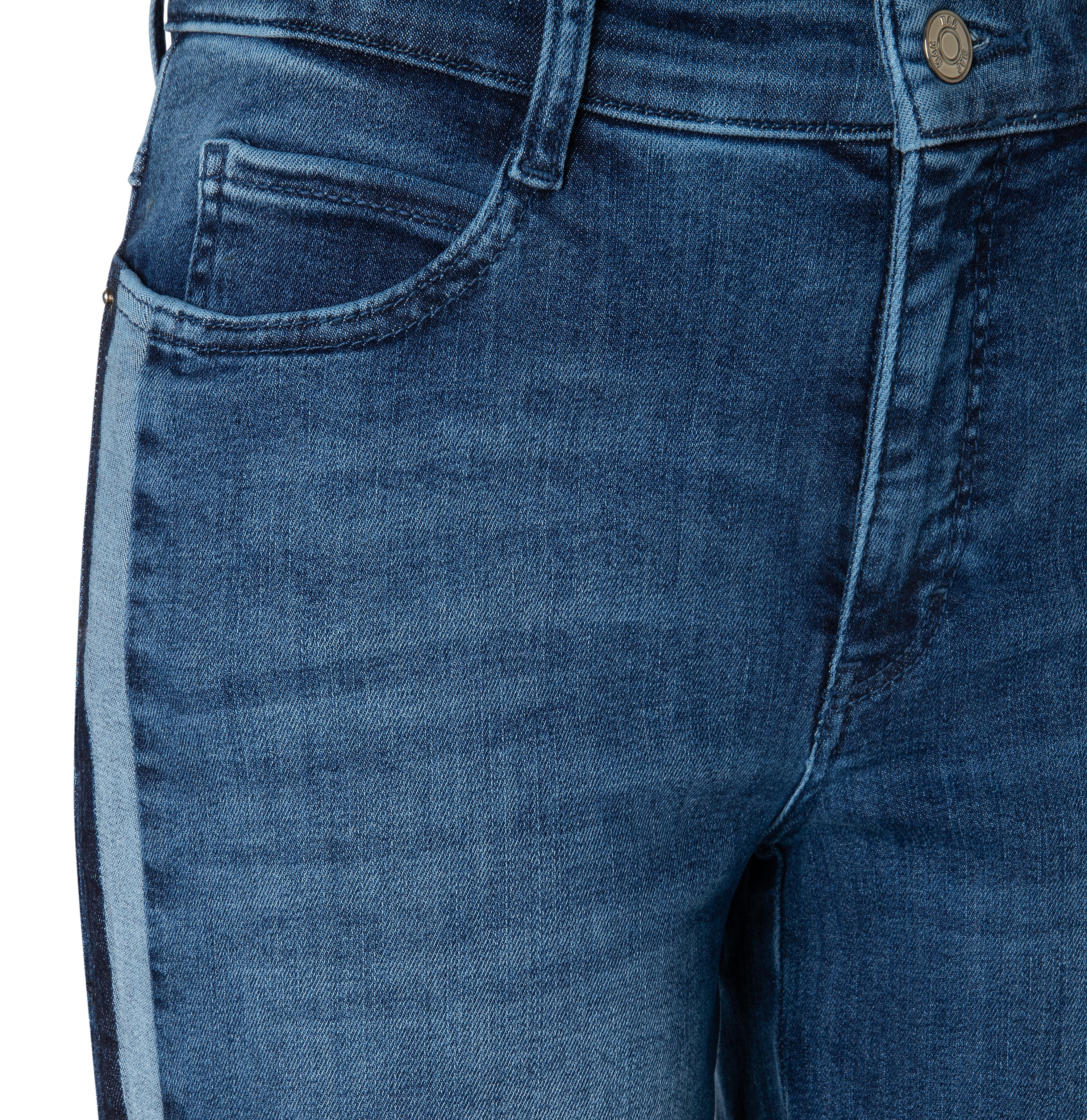 Wide fit with modern galloons. | WIDE double galon | super authentic wash | Further detail of bust