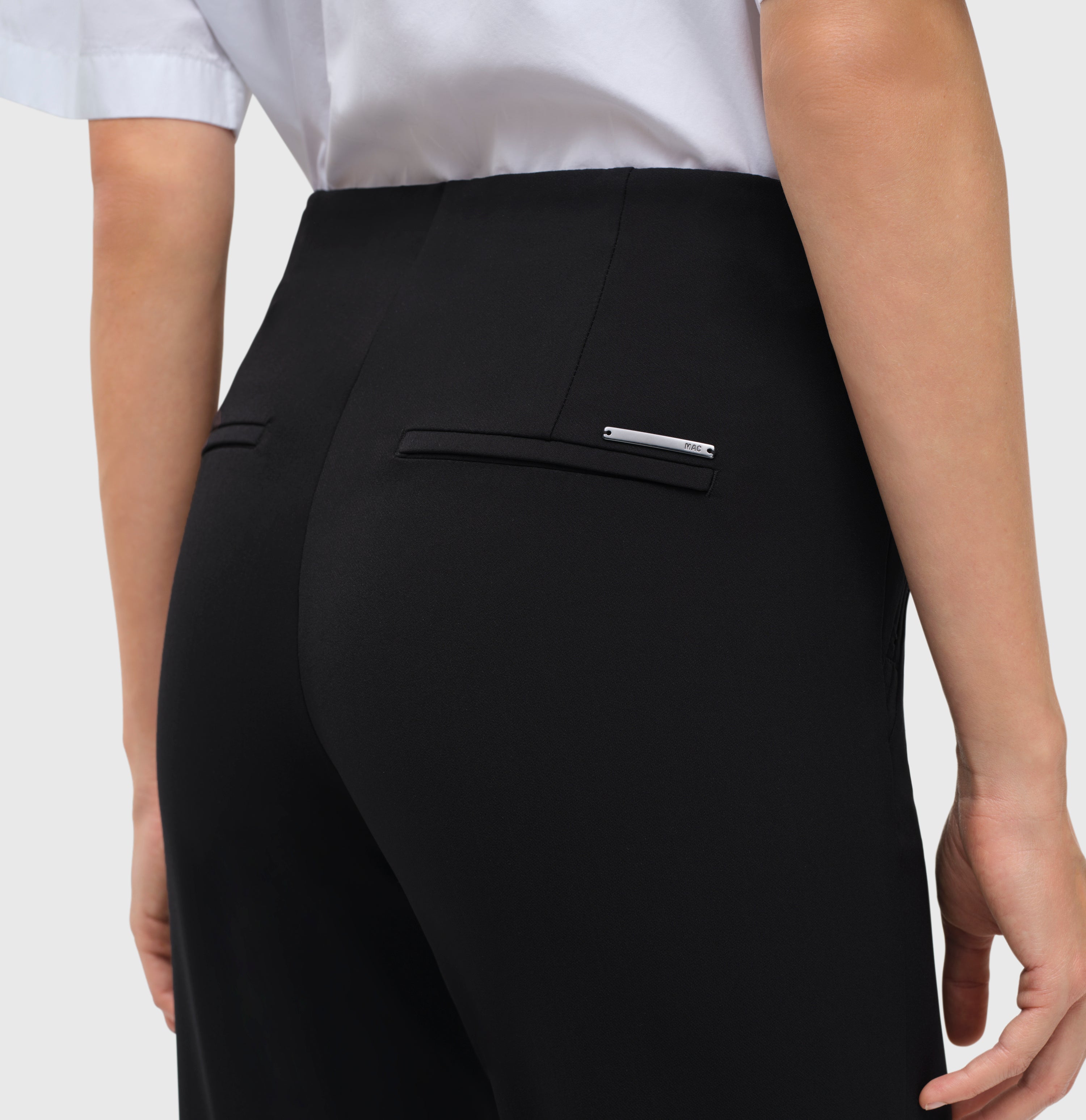 Slim trousers with piping seams suitable for the office. | ANNA zip new | black | Detailed view 3 of model