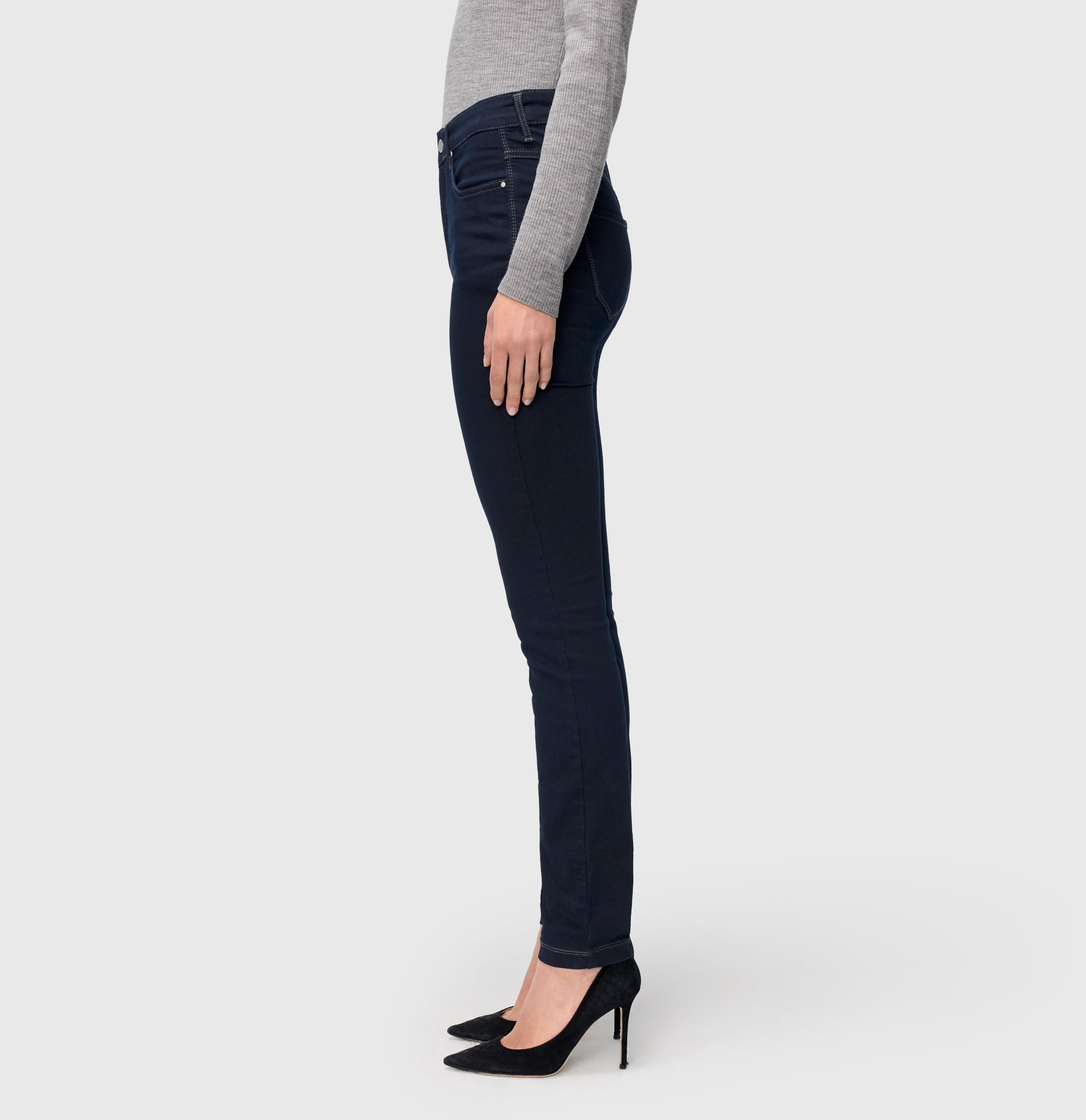 Skinny jeans with shaping effect. | DREAM SKINNY | dark rinsewash | Detailed view 2 of model