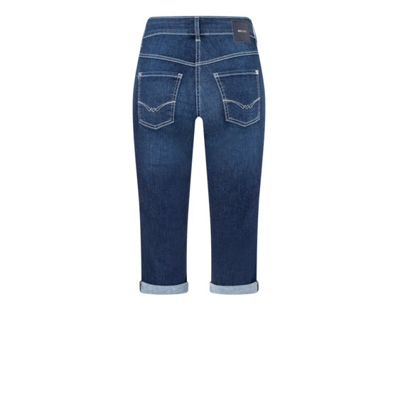 Light capri jeans with shaping effect. | DREAM SUN | dark blue basic used | Back view of bust