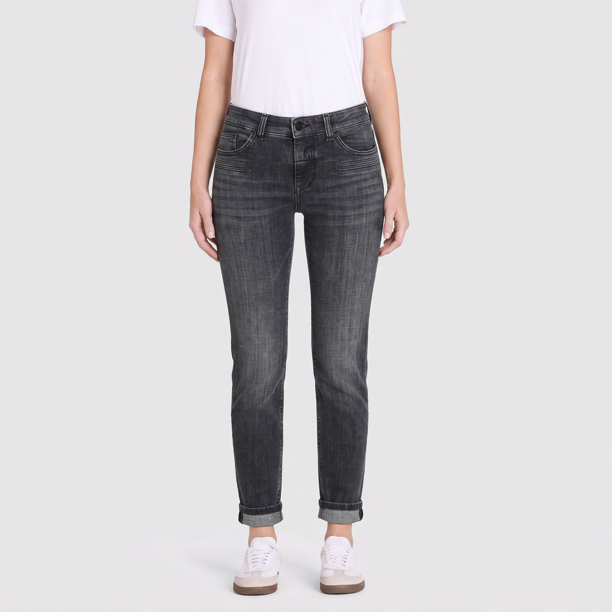 Slim jeans with pocket detail. | SLIM | dark grey used wash | Front view of model