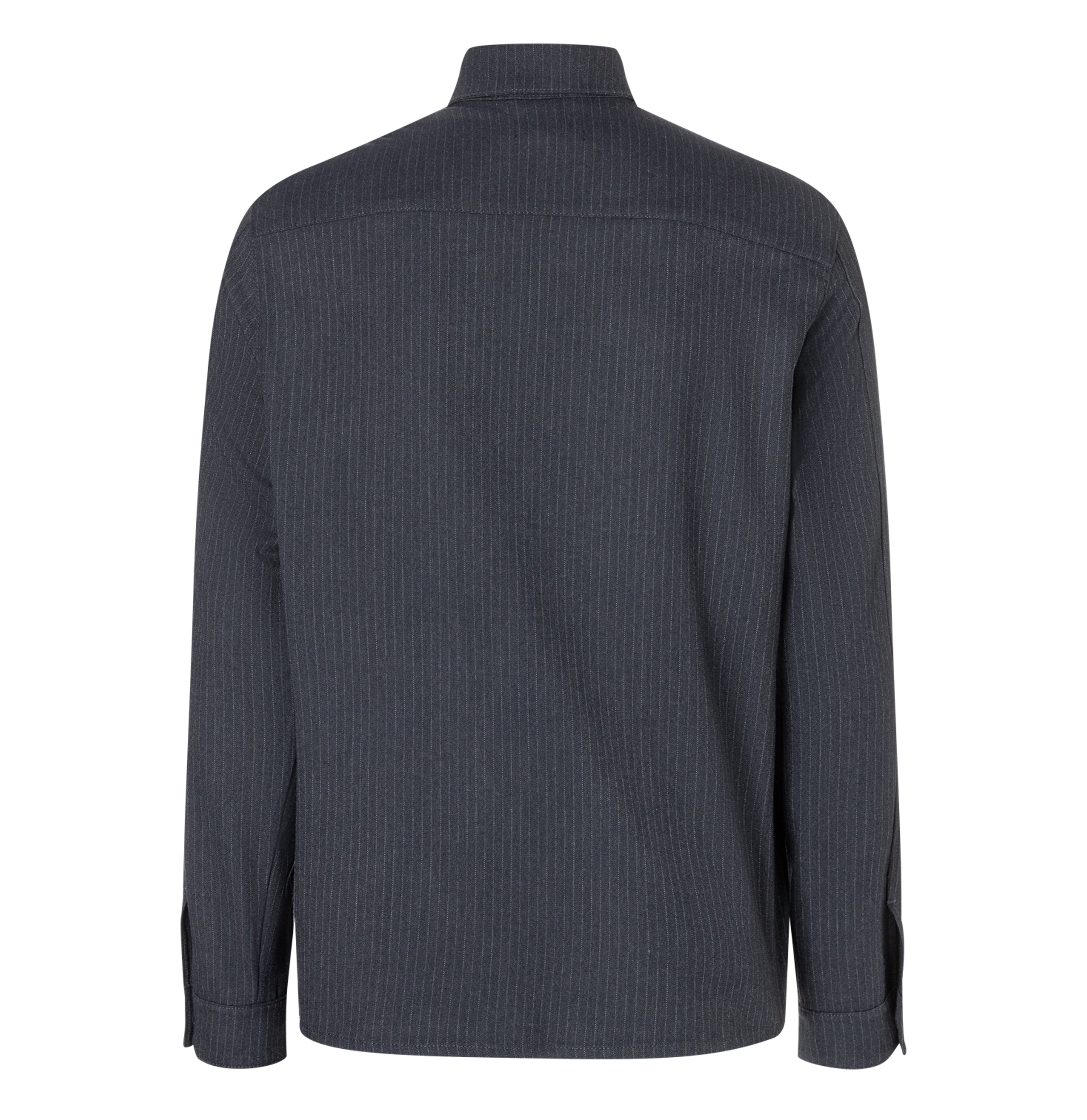 Casual flannel shirt with pinstripe pattern. | Overshirt | midnight blue stripes | Back view of bust