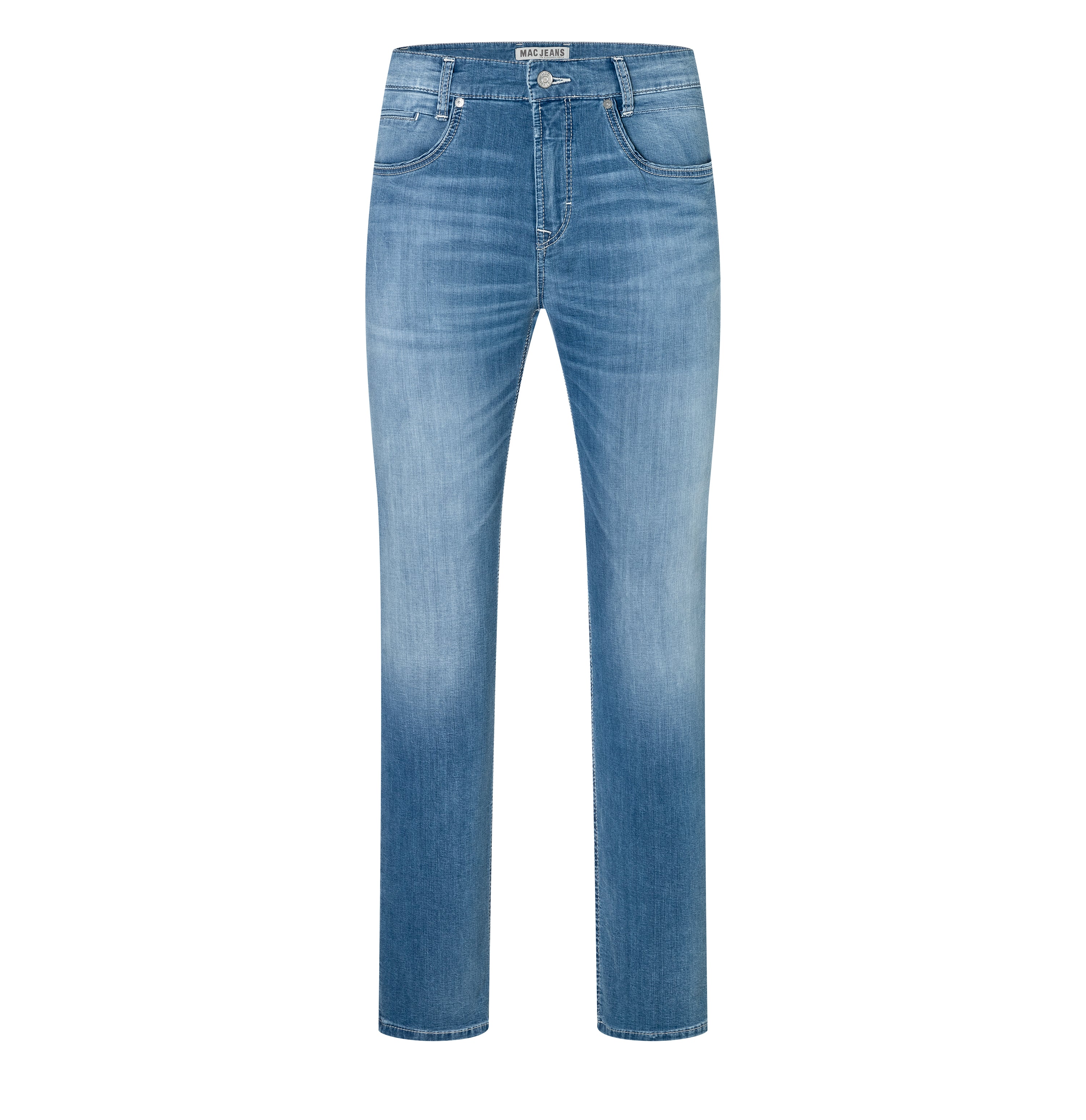 Modern fit made from lightweight denim. | Arne Pipe | light blue authentic wash | Front view of bust