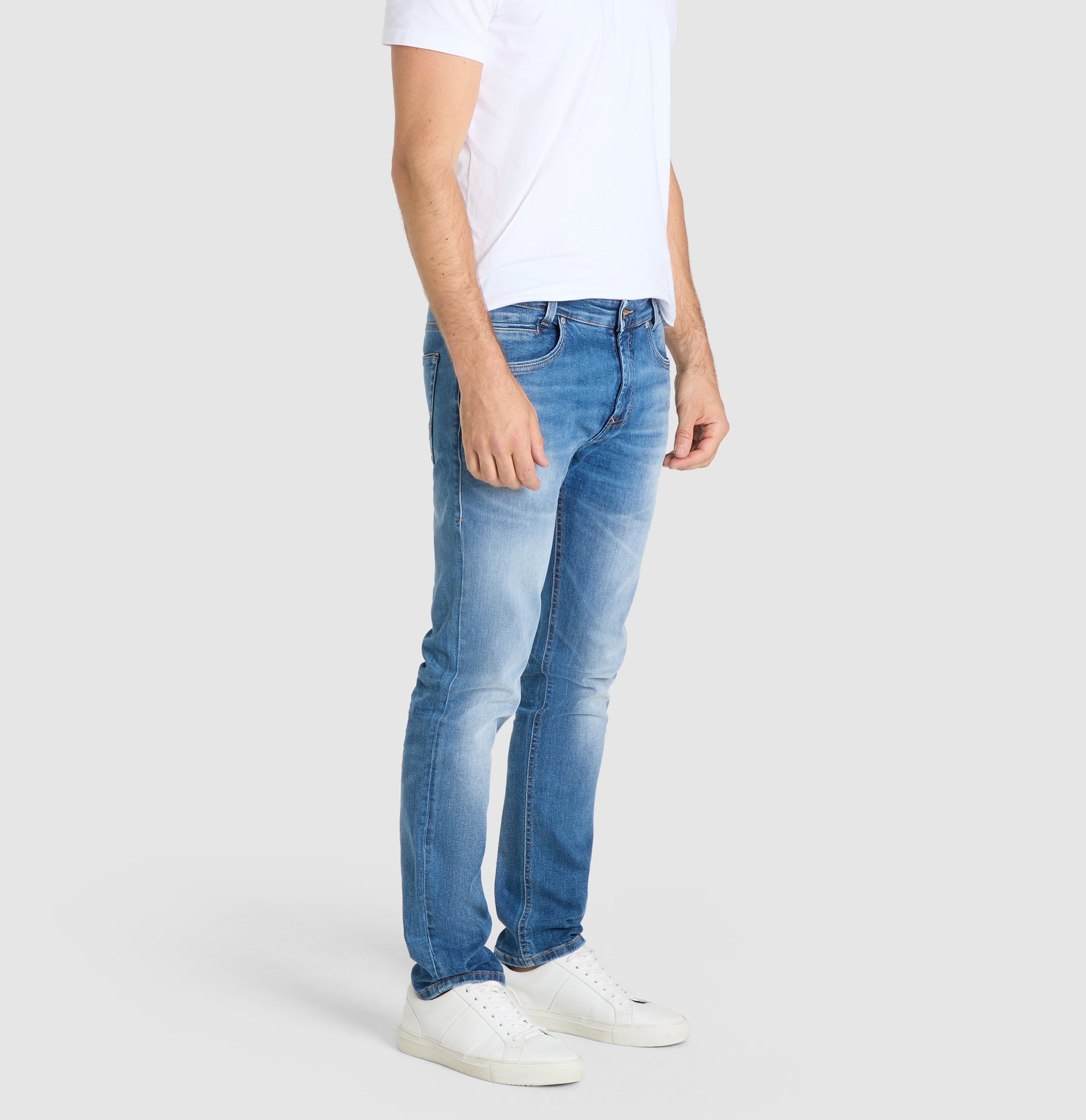 Slim driver jeans with a vintage look. | Arne Pipe | history blue used | Detailed view 2 of model