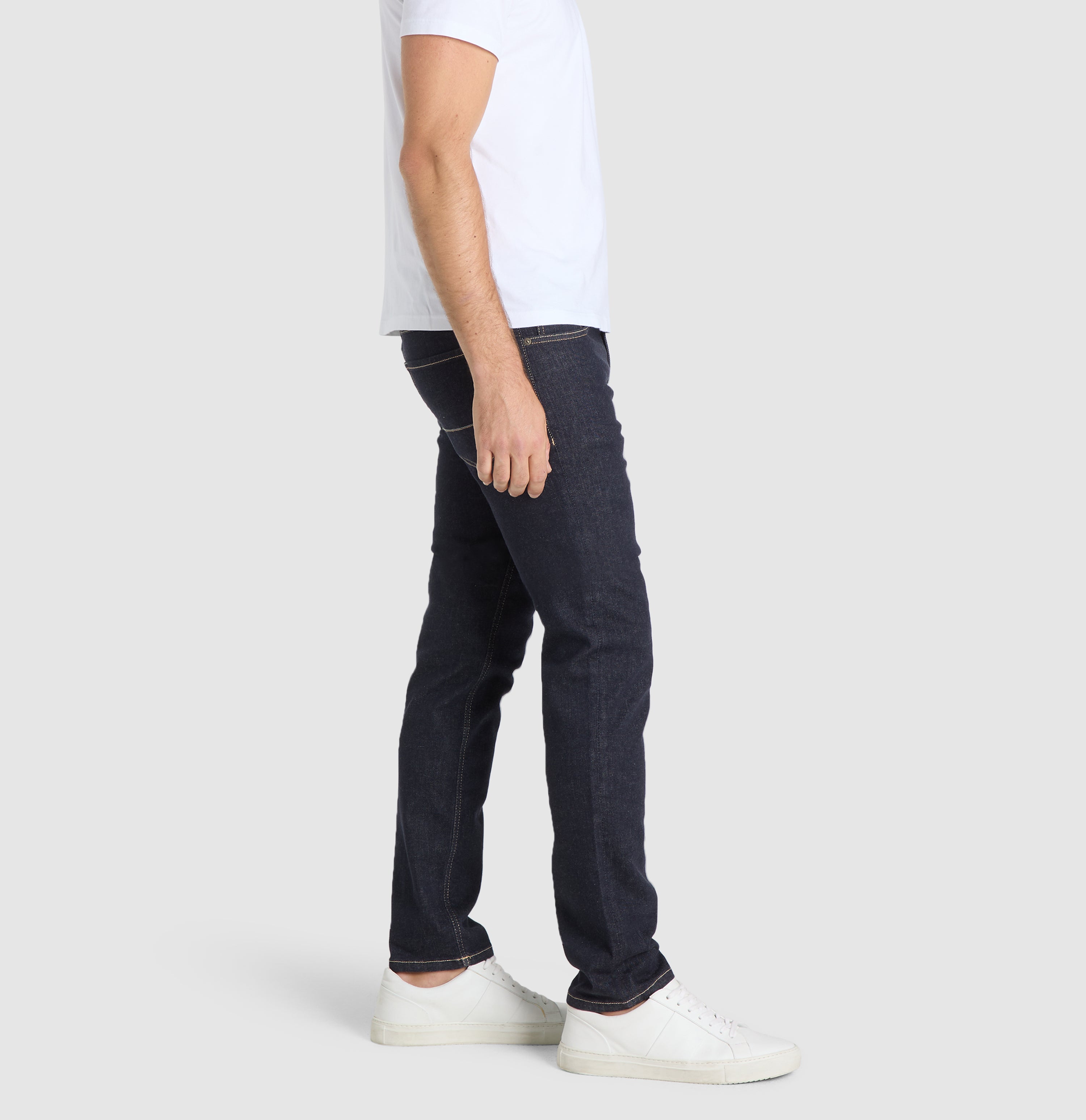 Ultimate driver jeans in a highly flexible material. | Driver Jeans | ever blue | Detailed view 2 of model