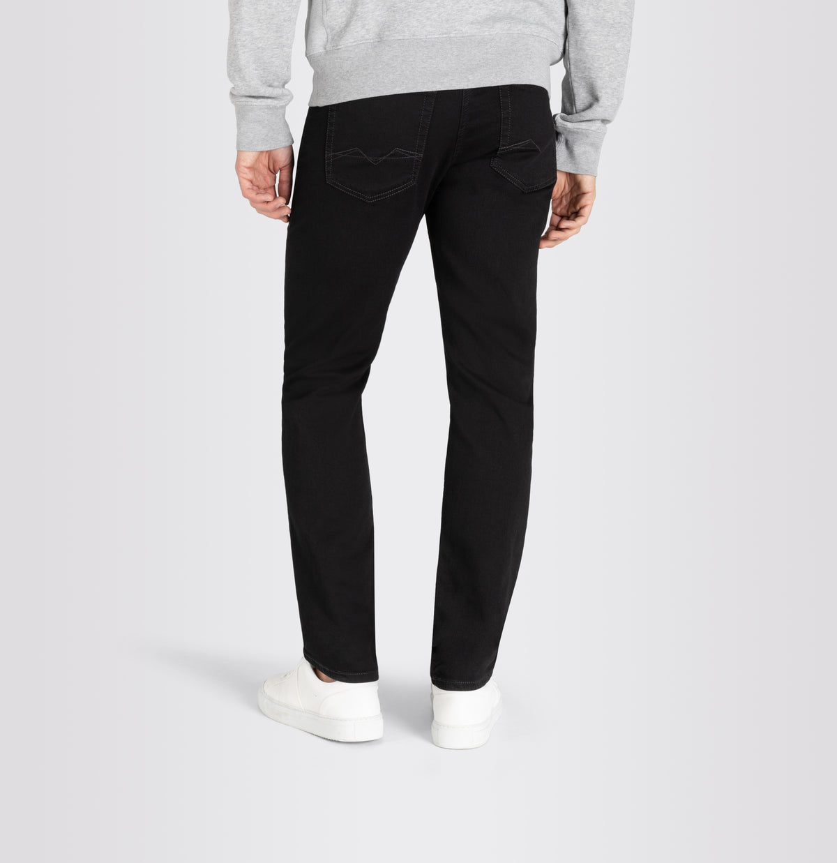 Modern fit made from soft sweat denim. | Jog'n Jeans by MAC | black black clean | Back view of model