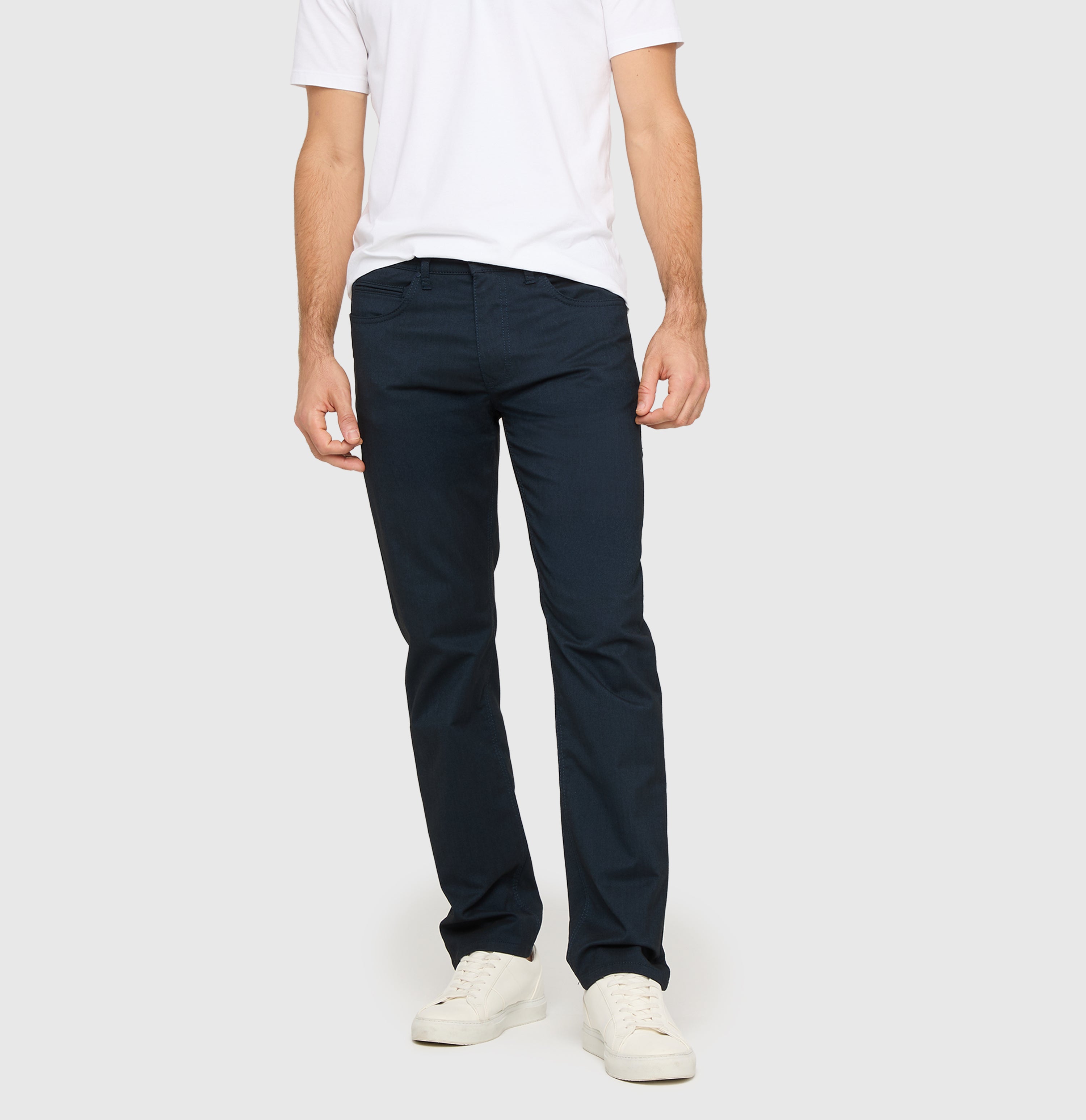 Trousers in a polyester-viscose blend suitable for the office. | Arne | midnight blue | Front view of model