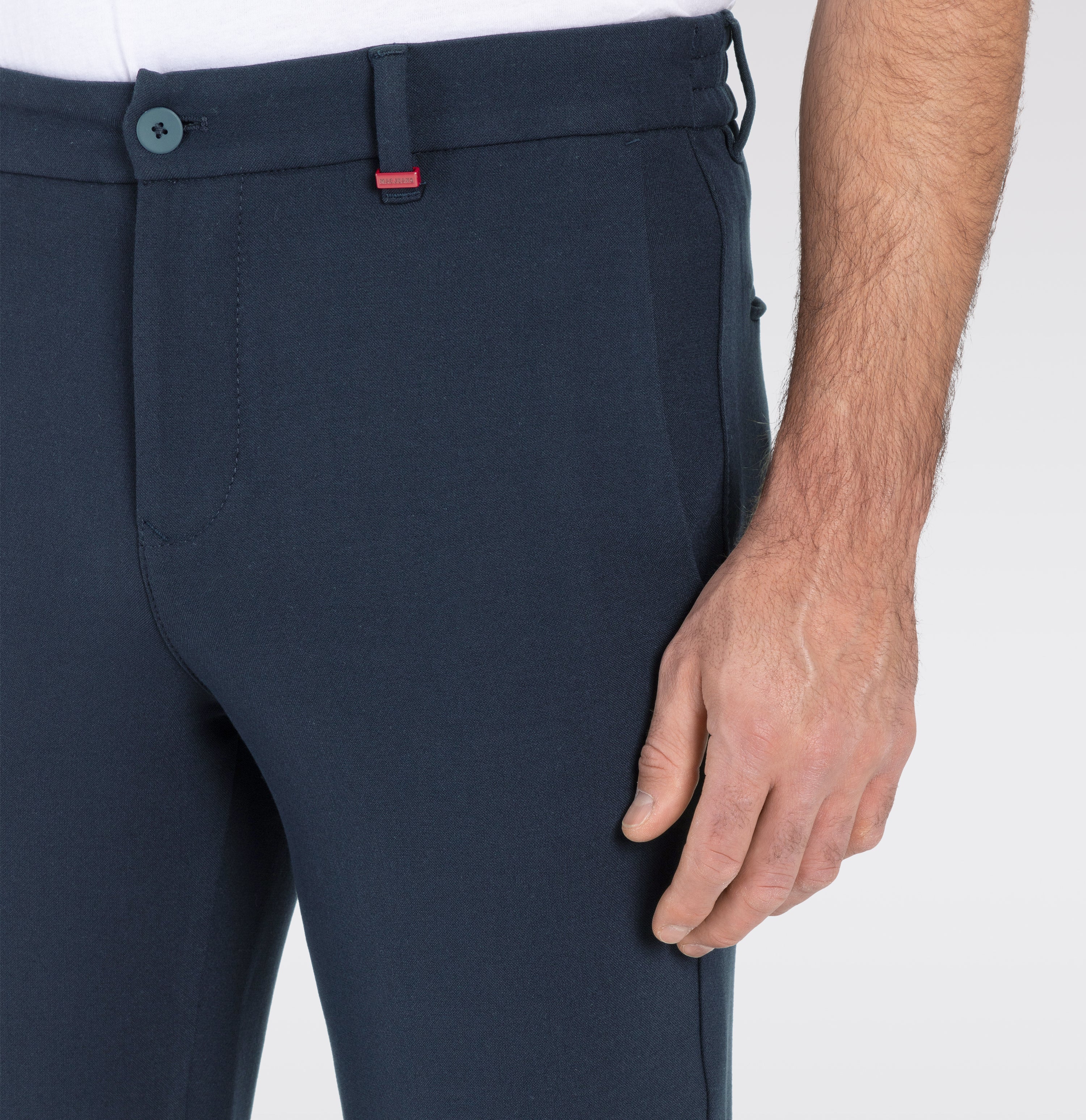 Fly & drive model from high-quality bi-stretch. | Traveller | midnight blue | Side view of model