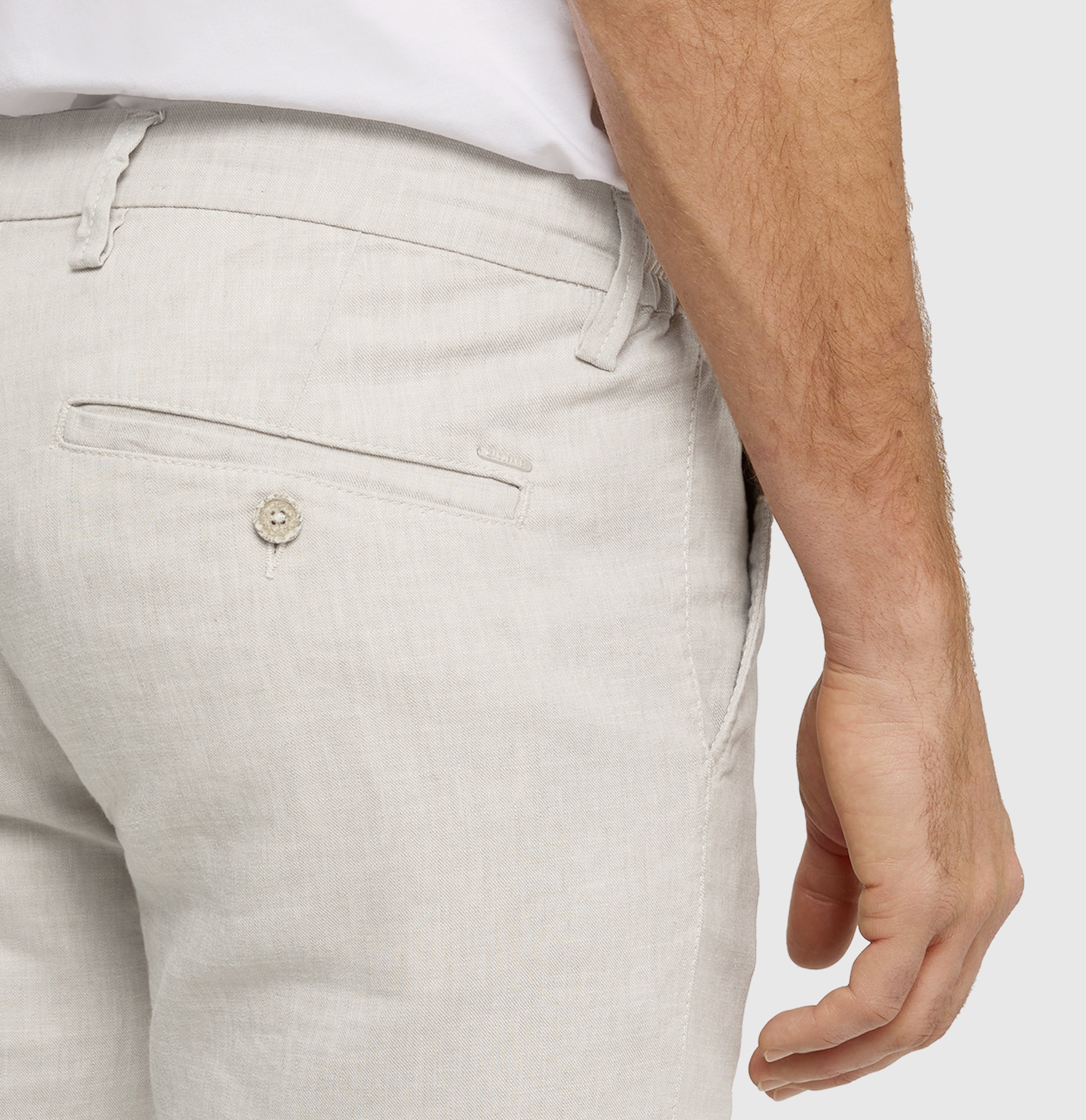 Chino in a flowing linen-viscose blend. | Lennox Sport | kitt | Detailed view 2 of model