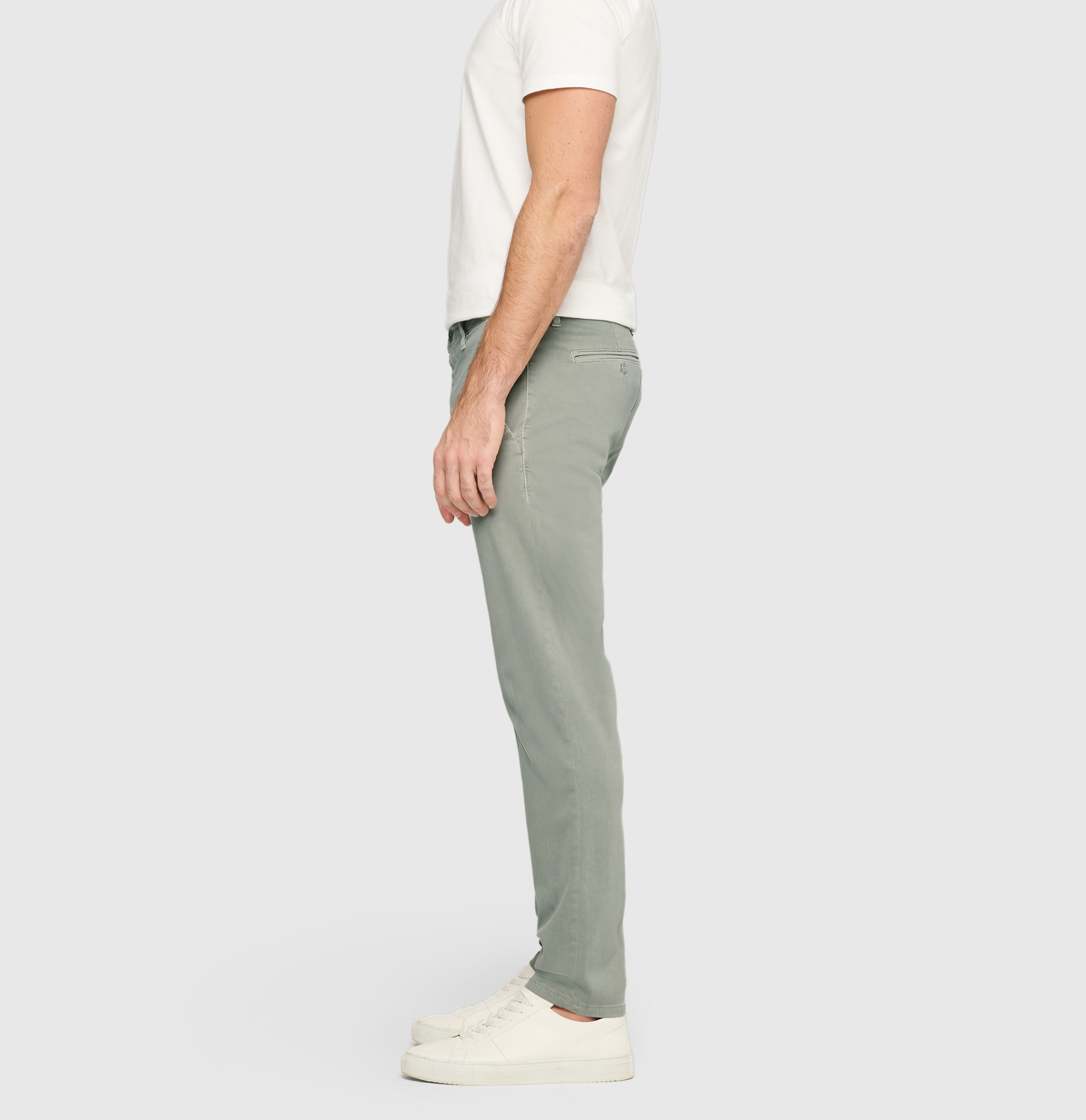 Ultimate driver pants in a chino design. | Driver Pants | iceberg green | Side view of model