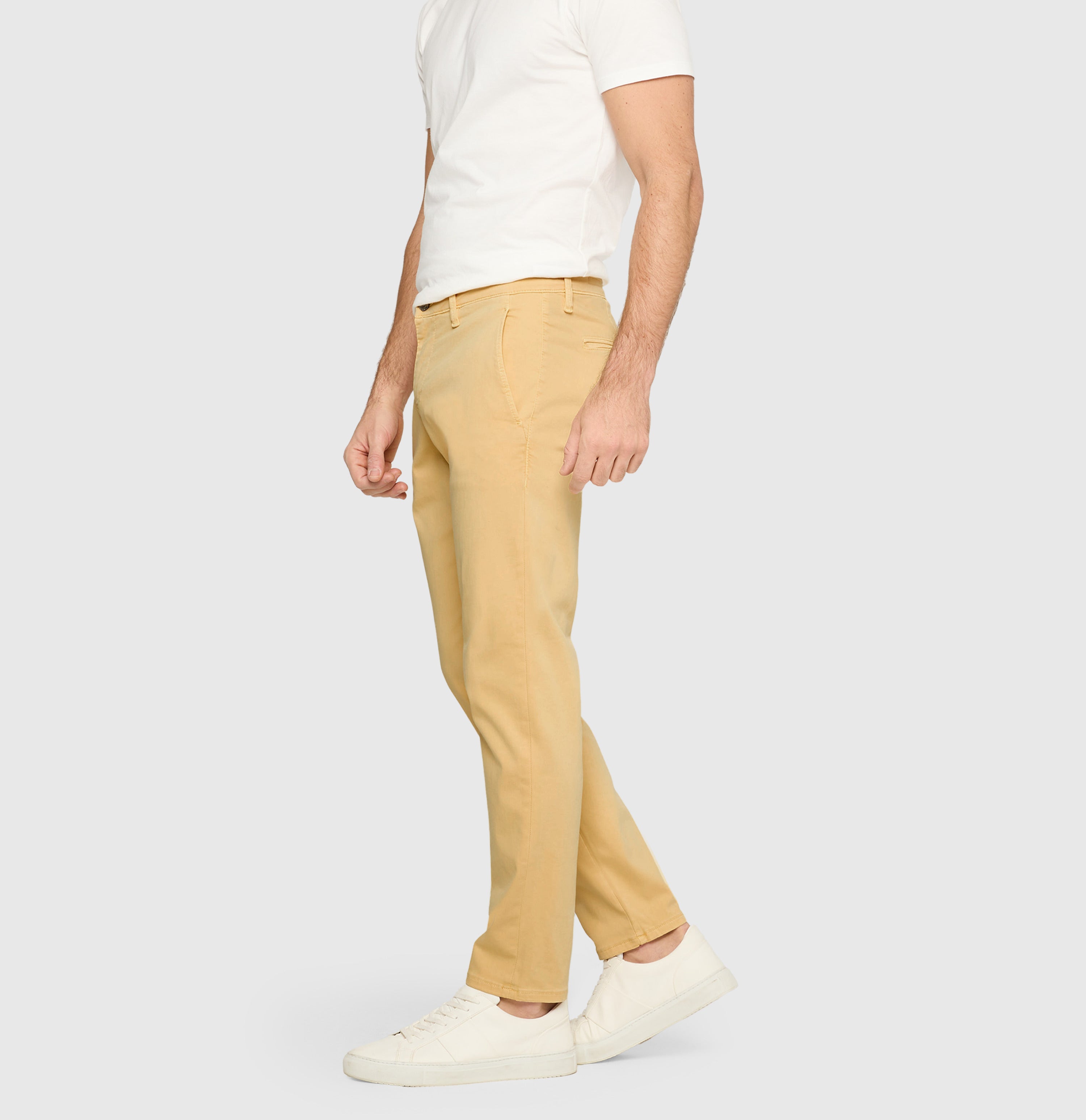 Ultimate driver pants in a chino design. | Driver Pants | pale orient | Side view of model