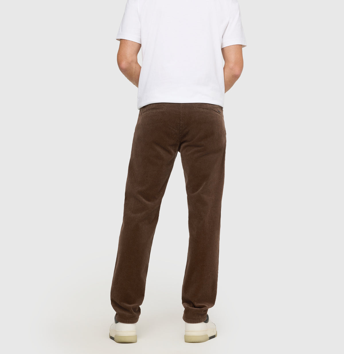 Corduroy trousers with sporty drawstring. | Pedro | hot fudge | Back view of model