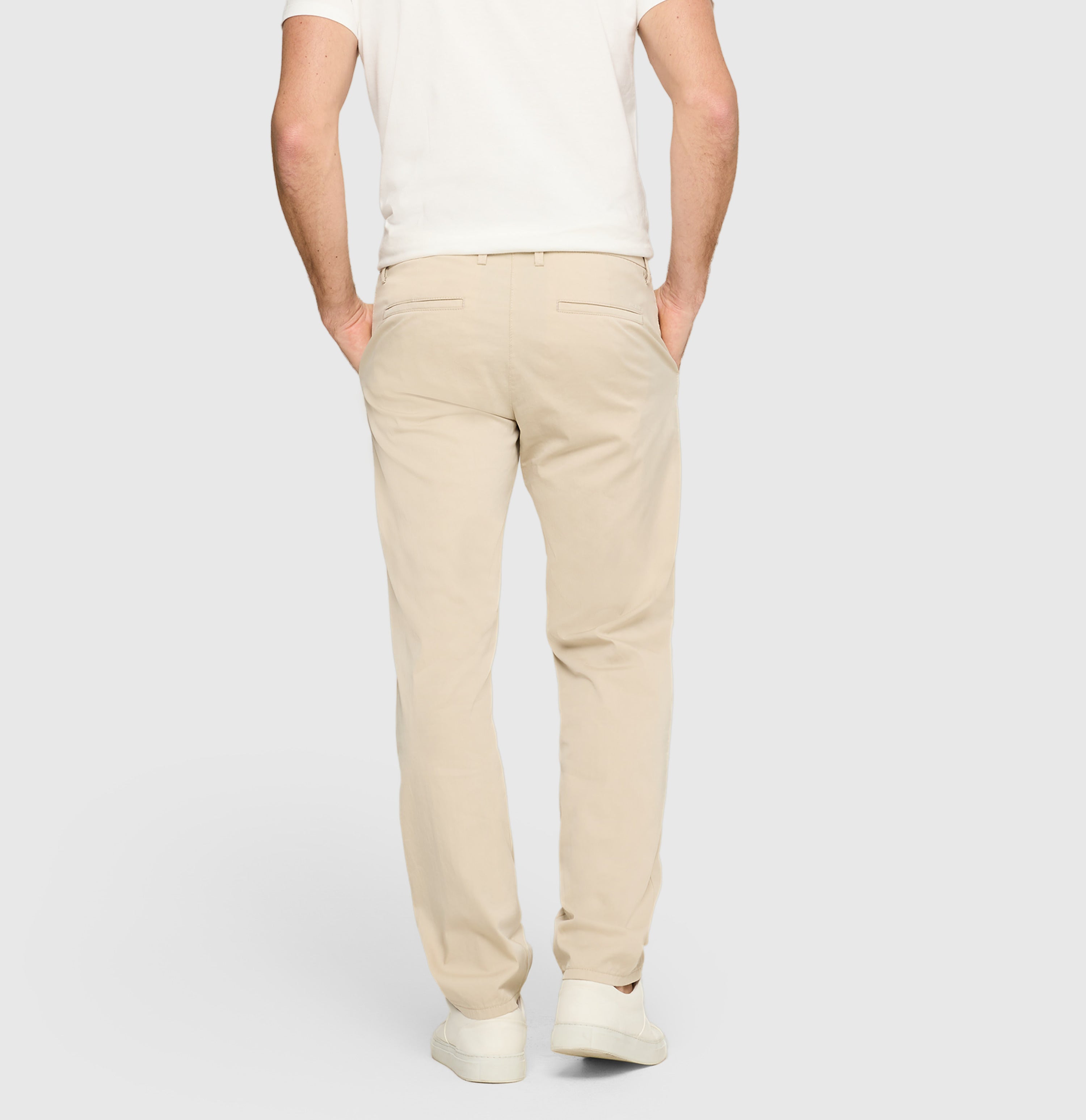 Comfort chino made of light techno twill. | Pedro | smoothly beige | Back view of model