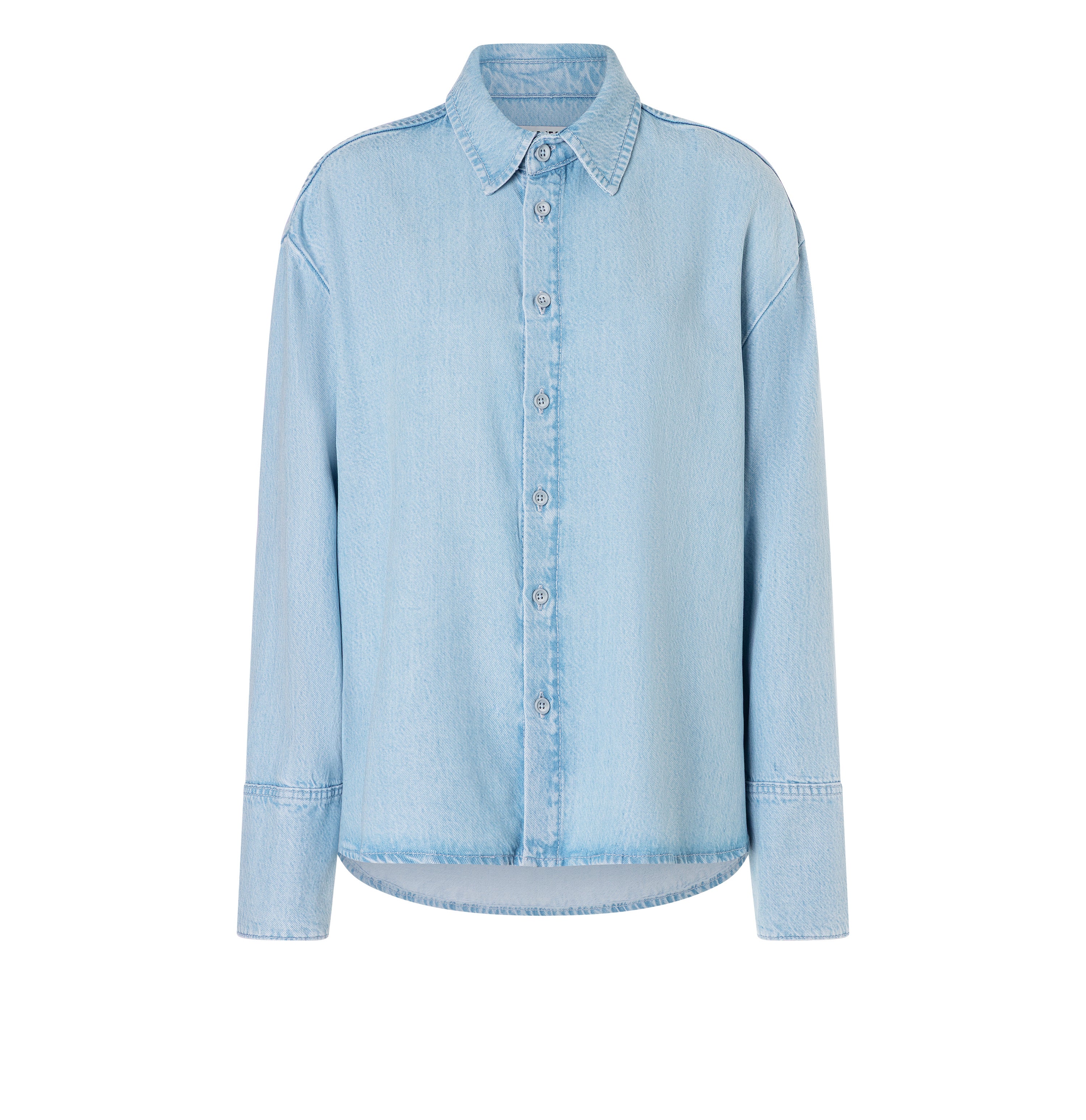Denim shirt made of pure lyocell fibres. | OVER SHIRT | essential blue wash | Front view of bust