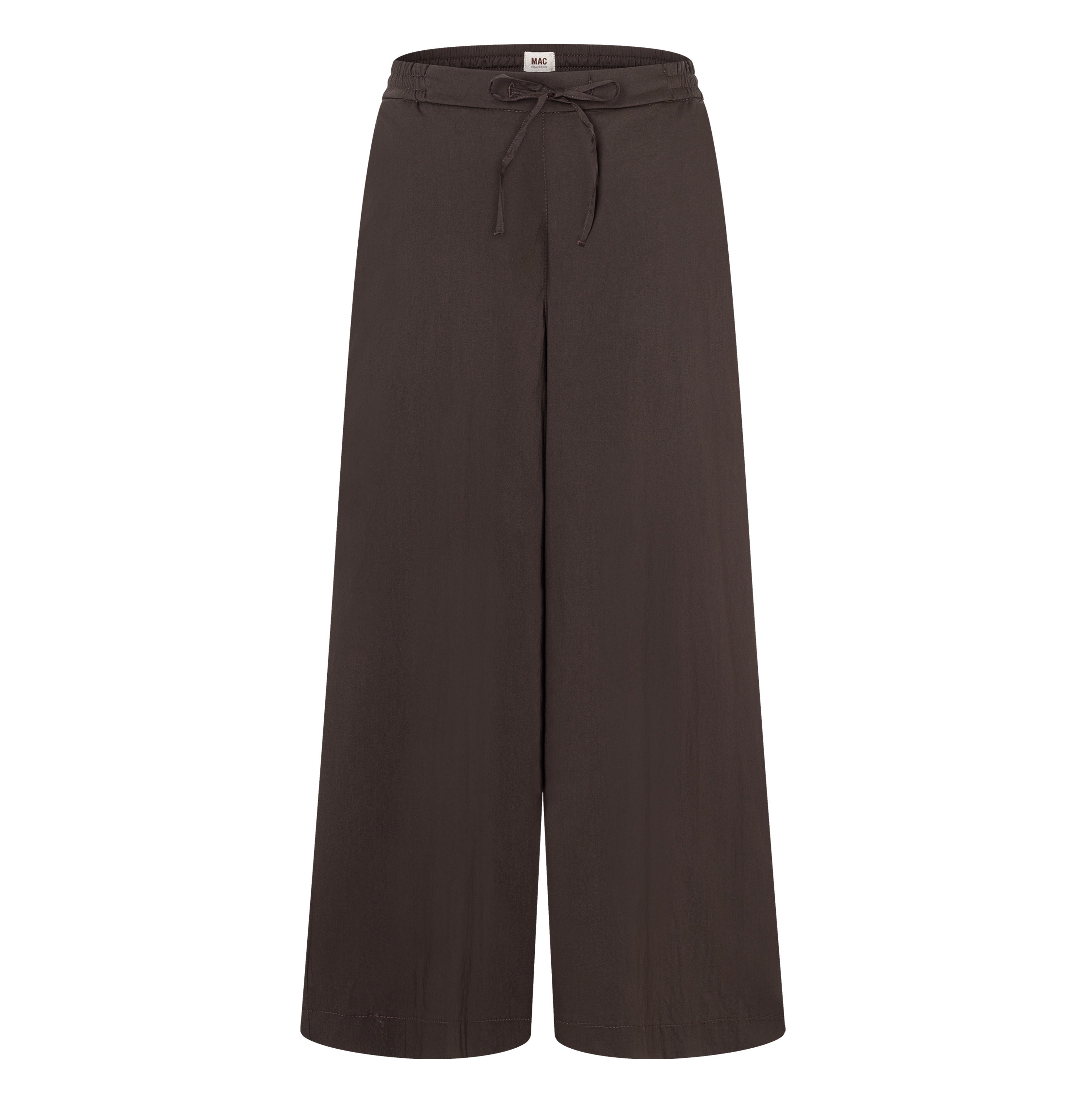 Culotte in an ultra light summer fabric. | CALLIE cropped | truffle brown | Front view of bust