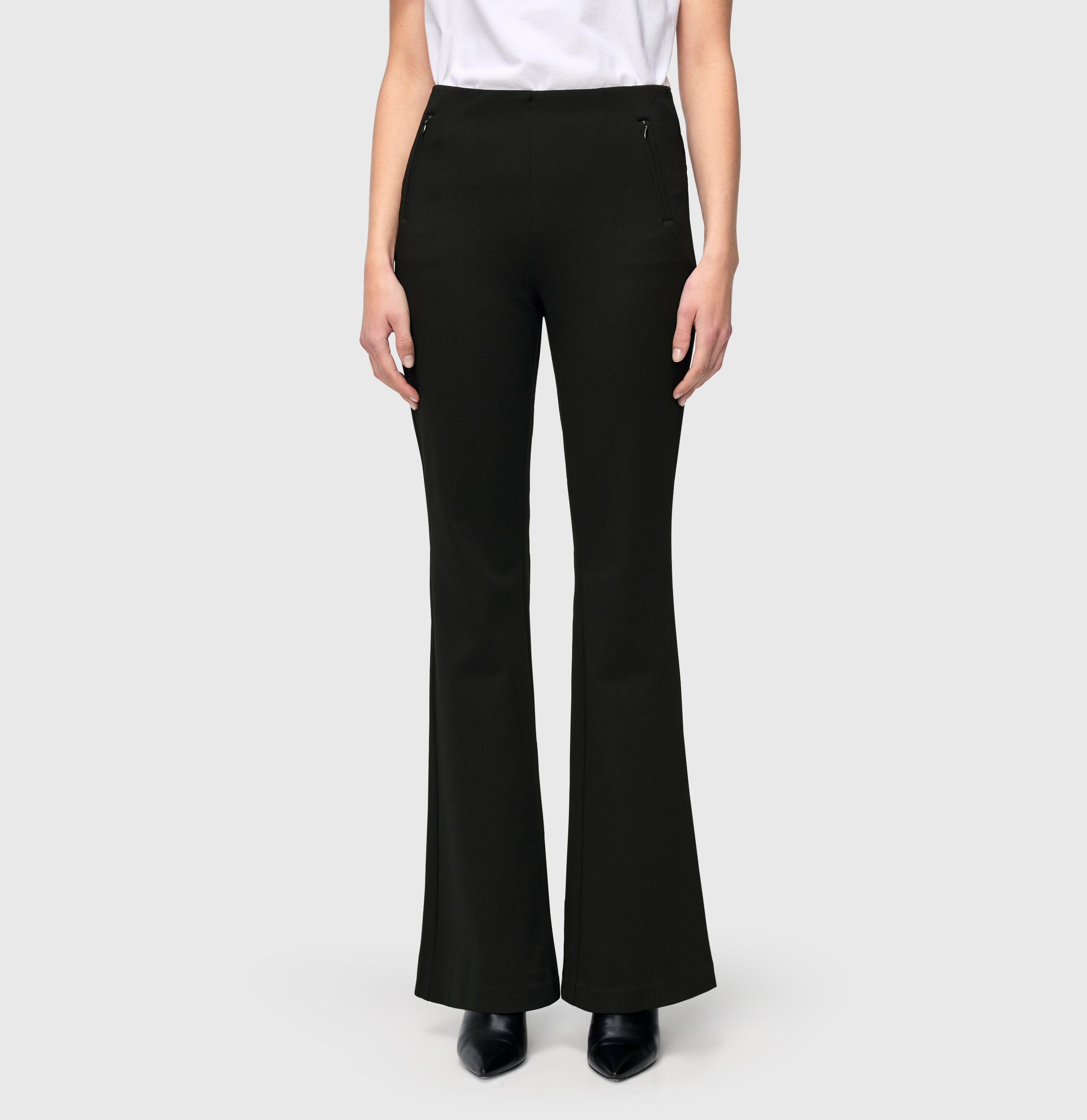 Flared fit in an easy-care bi-stretch material. | S-NAME | S-FBBZ | Side view of model