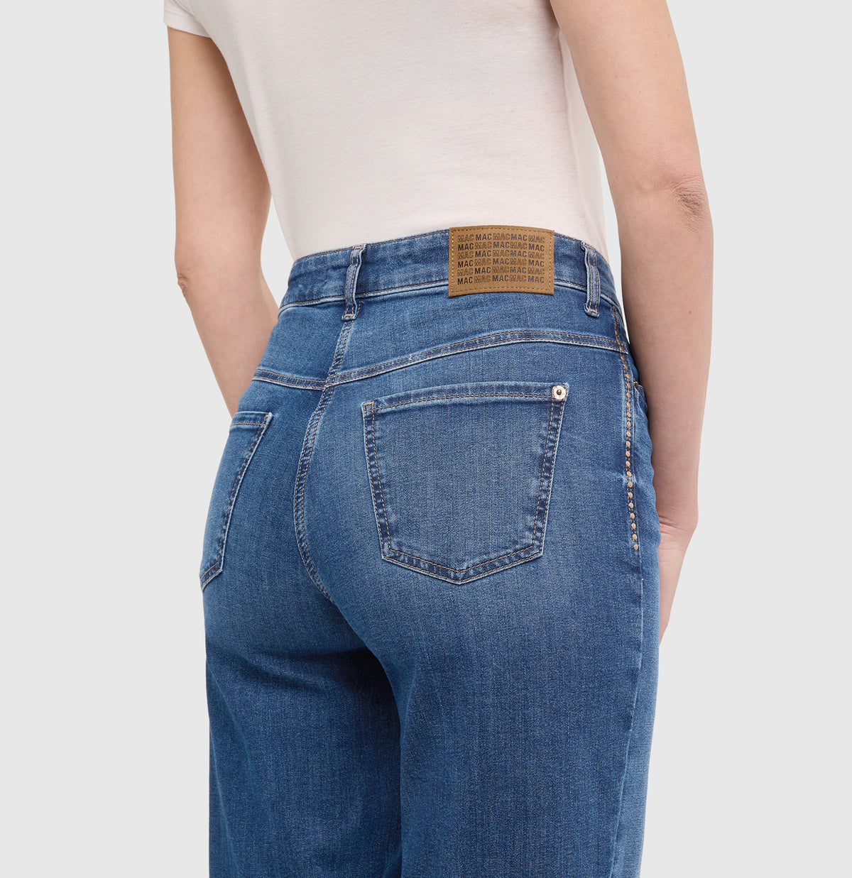  | WIDE rivet | used wash | Detailed view 2 of model