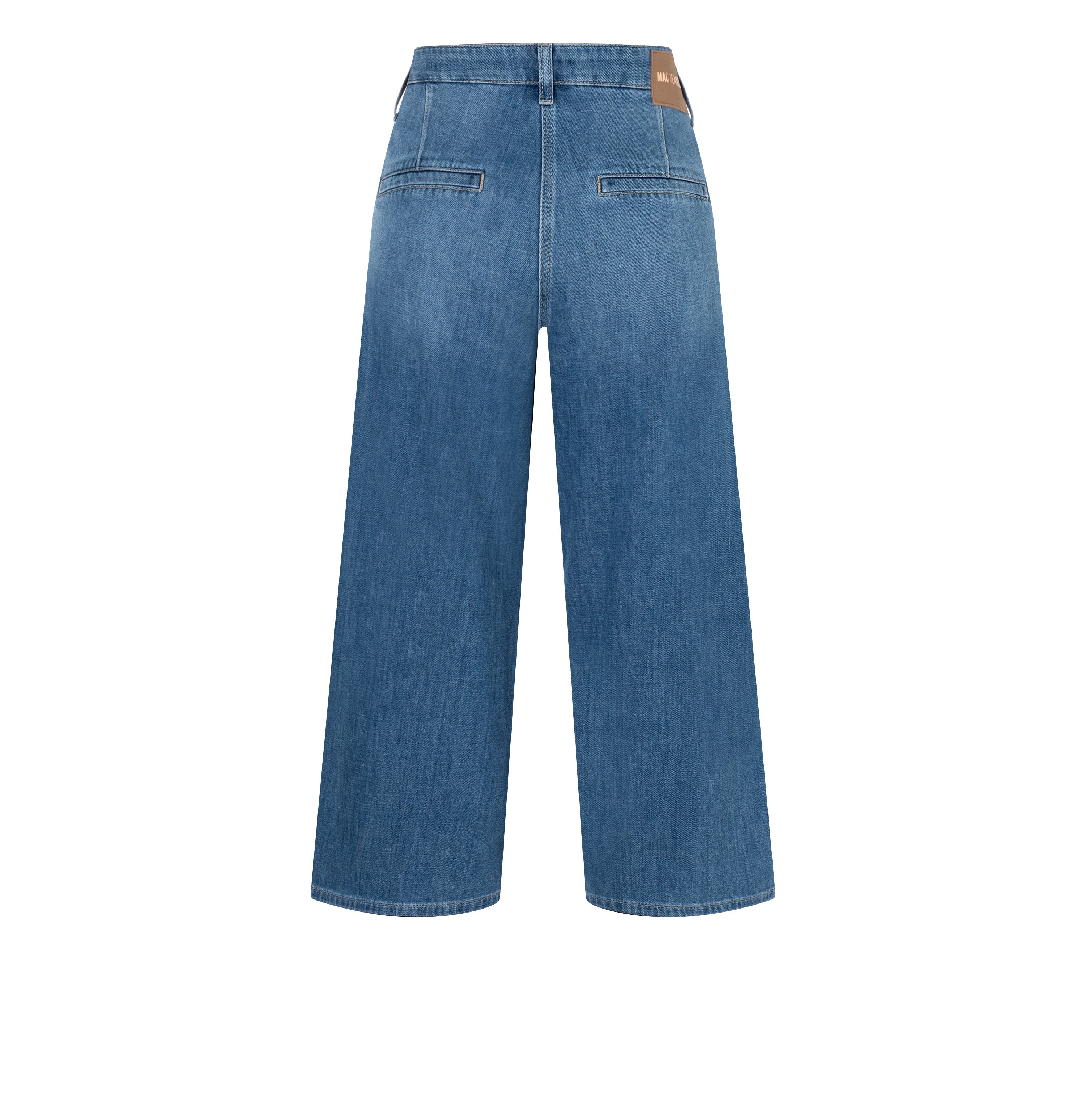 Denim culotte with sporty seam details. | JUNA | basic aqua blue wash | Back view of bust
