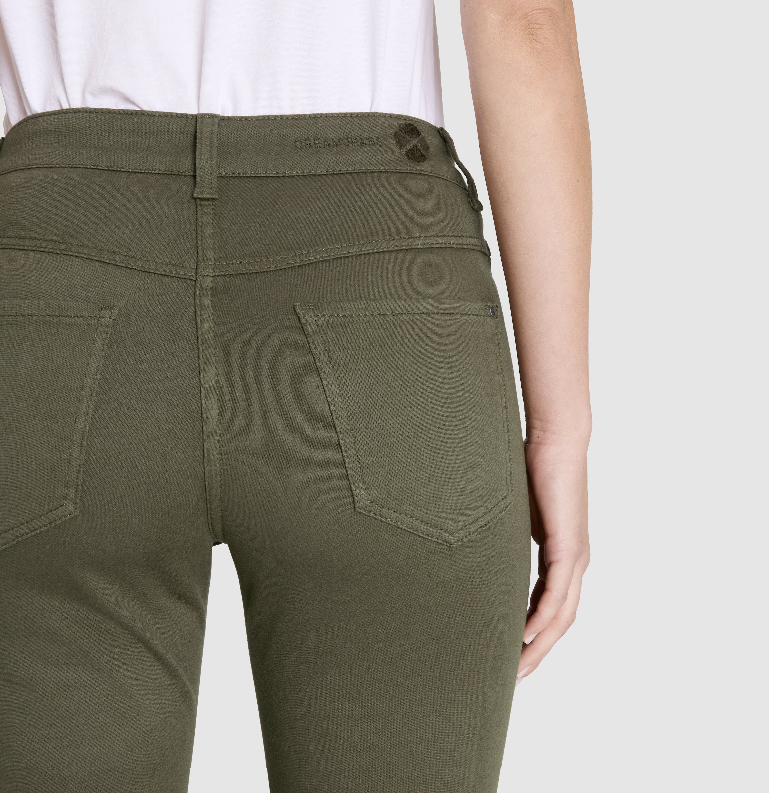 Straight shaping jeans made of hyper stretch denim. | DREAM | olive night PPT | Detailed view 2 of model