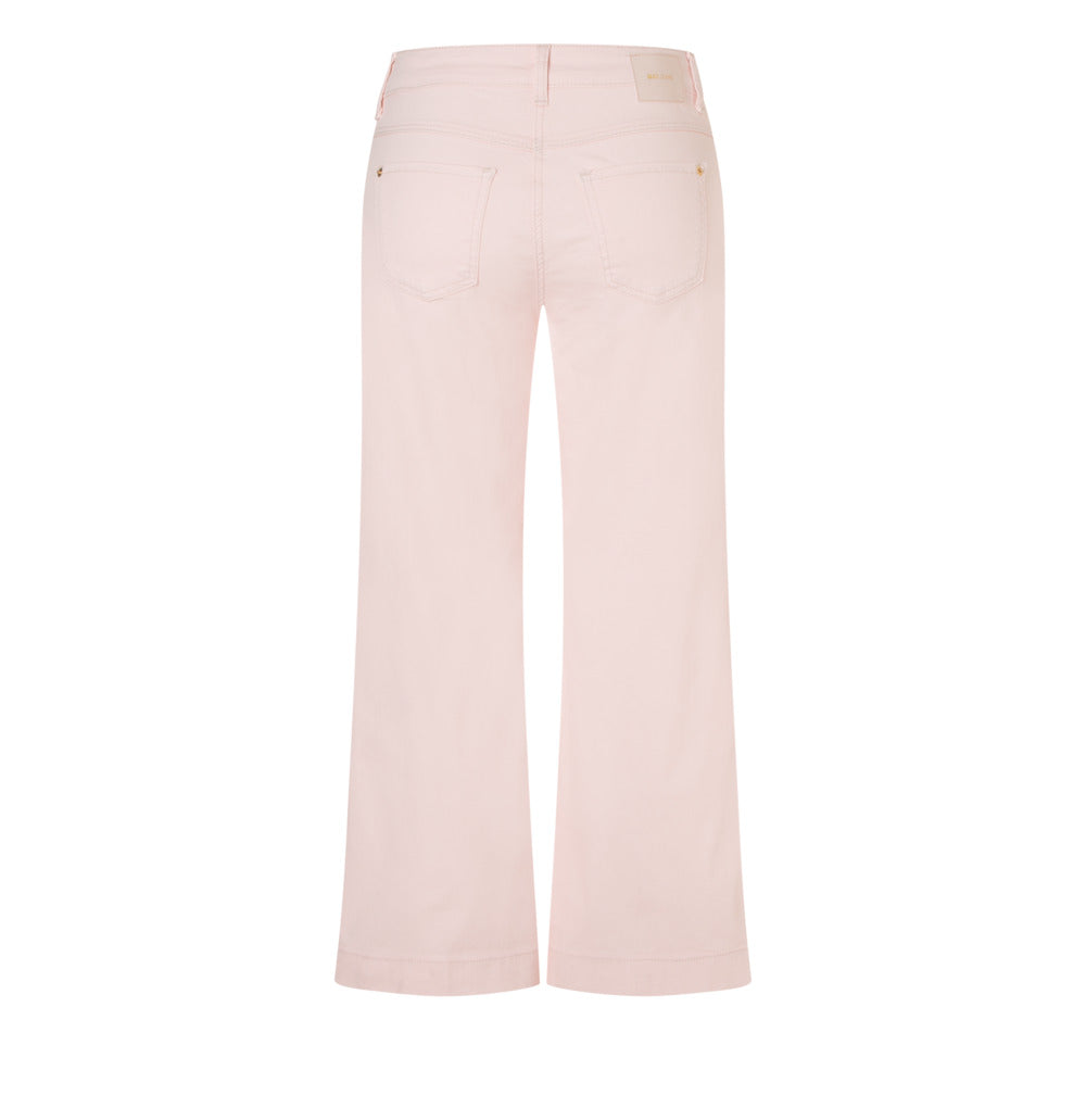 Wide shaping jeans in a lightweight material. | DREAM WIDE cropped | pink marshmallow PPT | Back view of bust