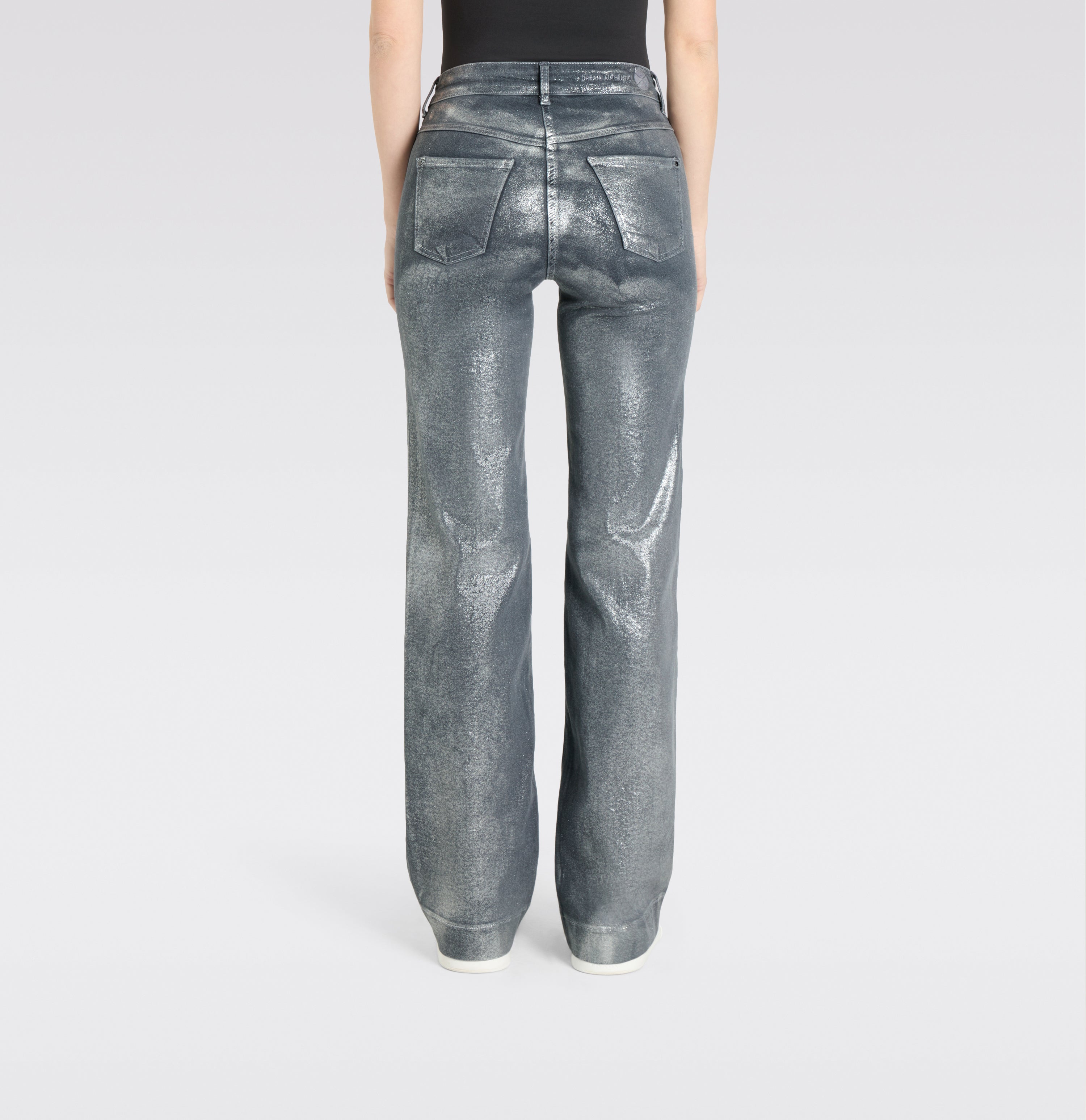 Wide shaping jeans with glam coating. | S-NAME | S-FBBZ | Back view of model