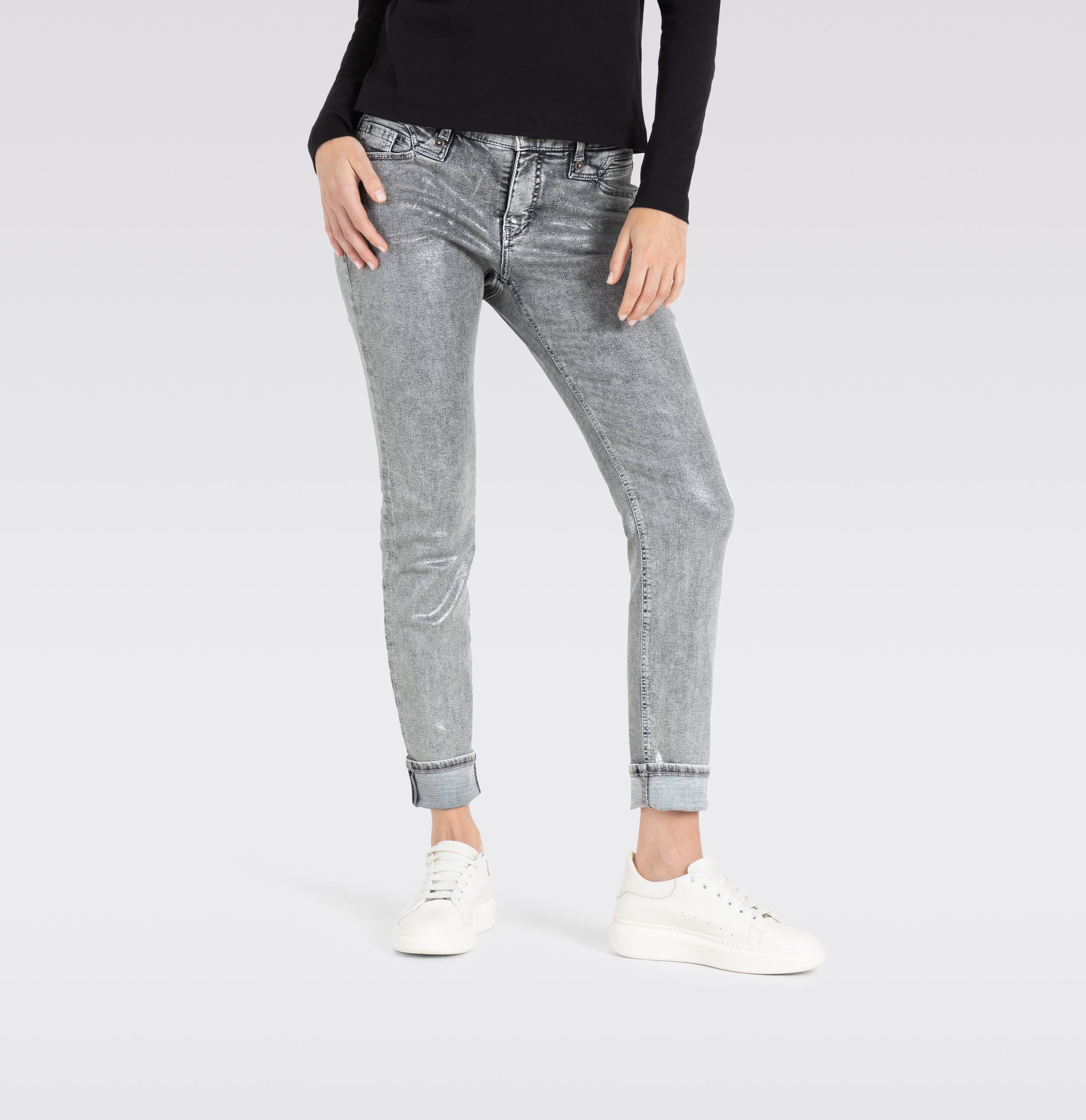  | RICH SLIM | silver grey coated | Front view of model