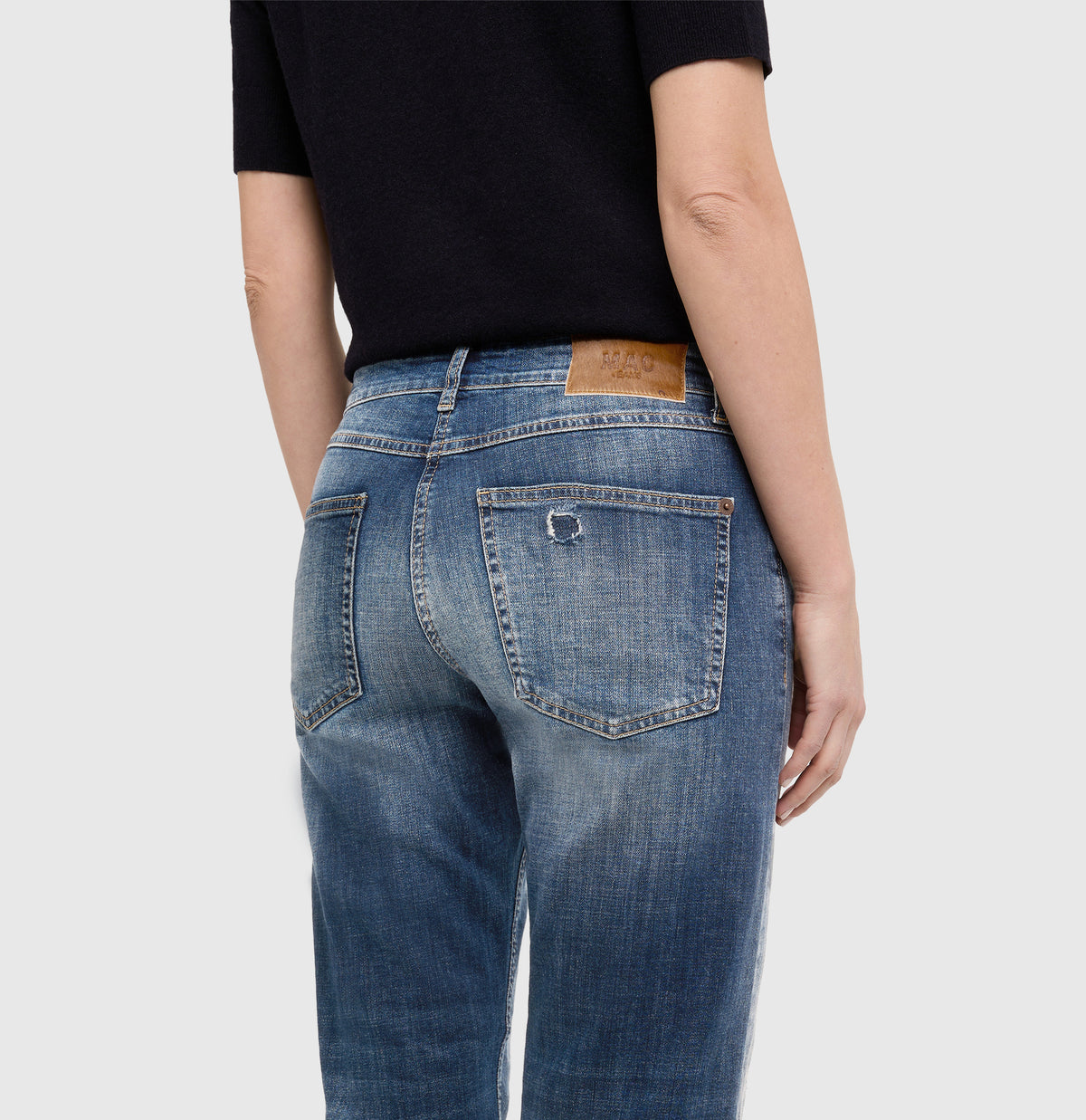  | GINA straight | retro patched darkblue | Detailed view 2 of model