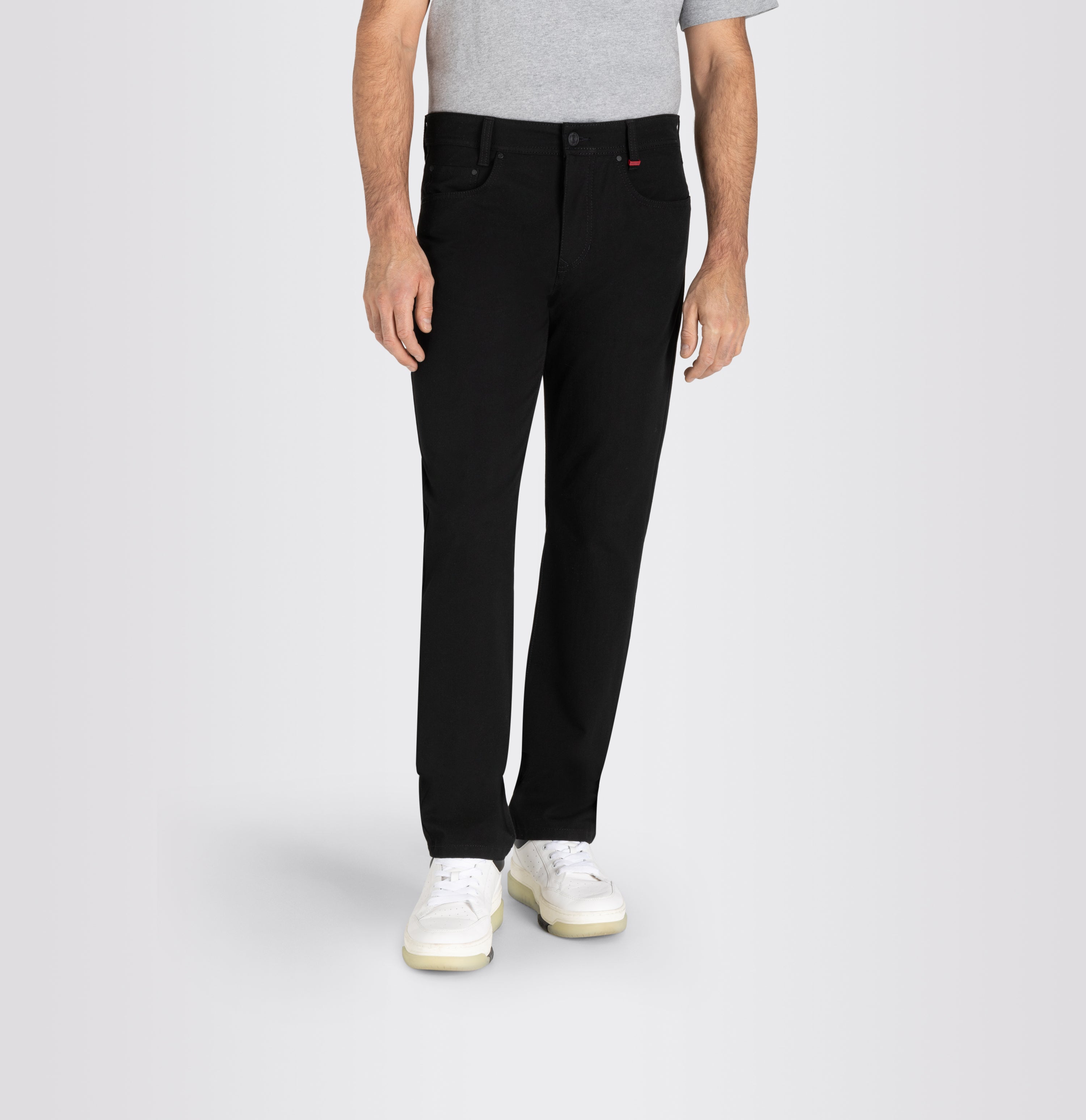 Modern fit made from innovative CARBONIUM® gabardine. | S-NAME | S-FBBZ | Detailed view 3 of model