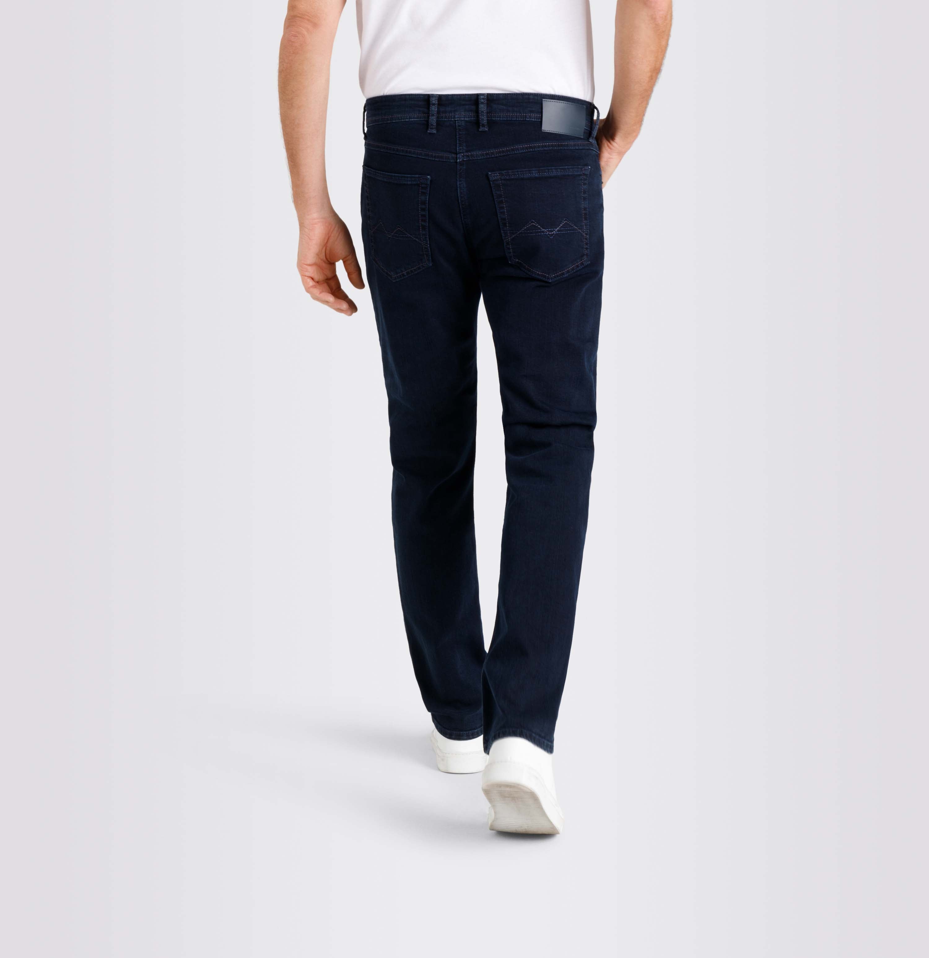 Authentic modern fit with recycled denim. | S-NAME | S-FBBZ | Back view of model