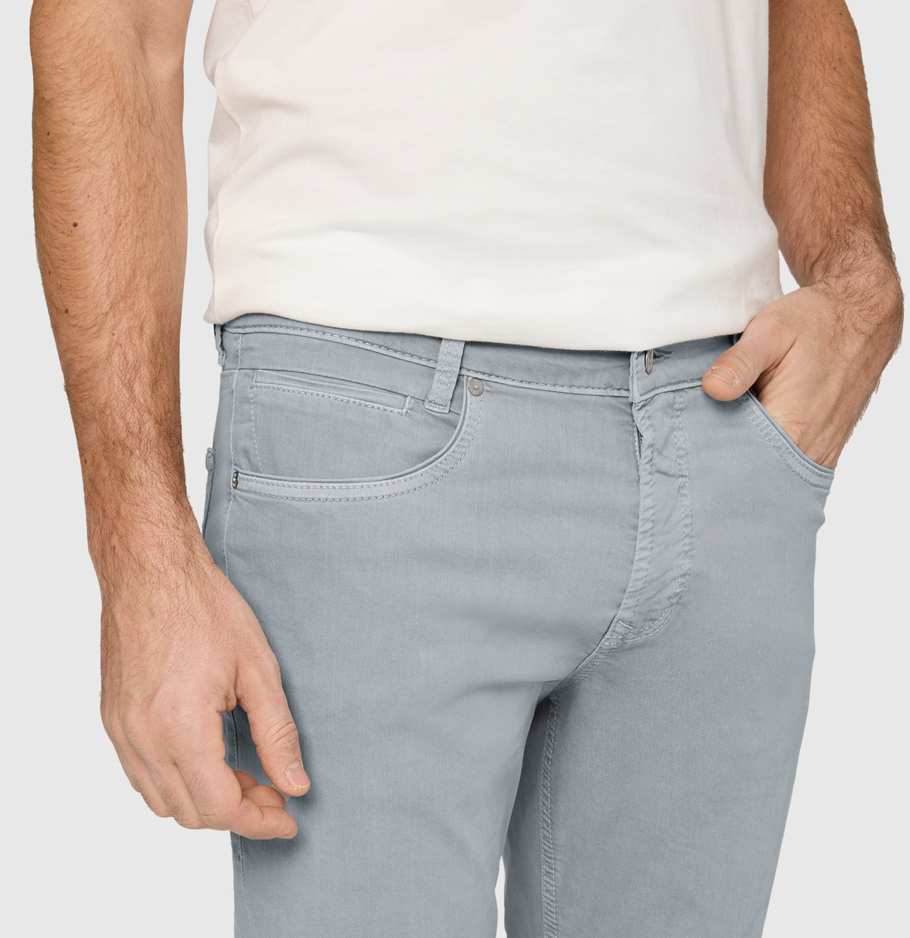 Light and flexible, vintage style colour denim. | Arne Pipe | silver | Detailed view 3 of model