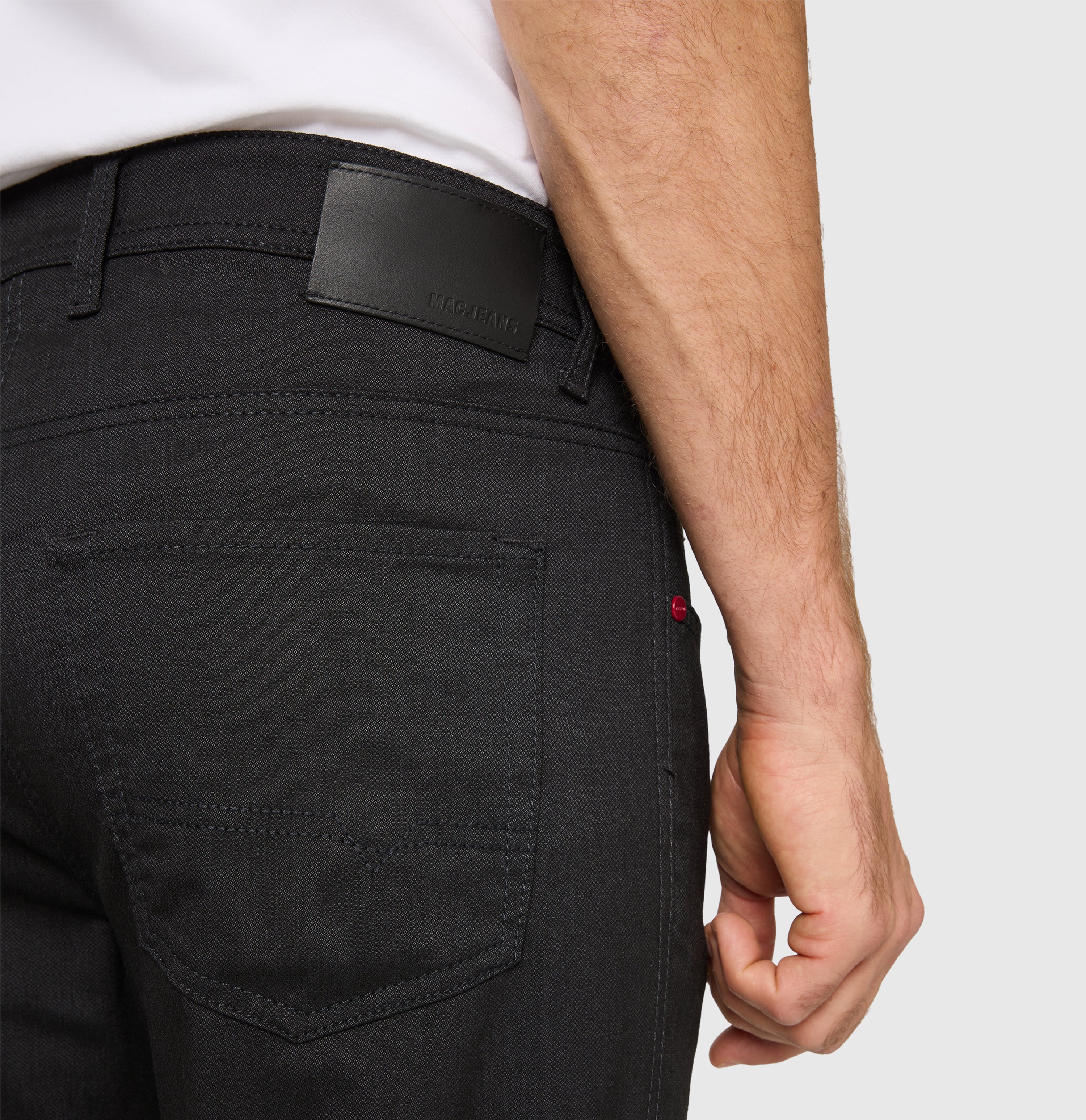 Trousers in a polyester-viscose blend suitable for the office. | Arne | grey stone | Detailed view 2 of model