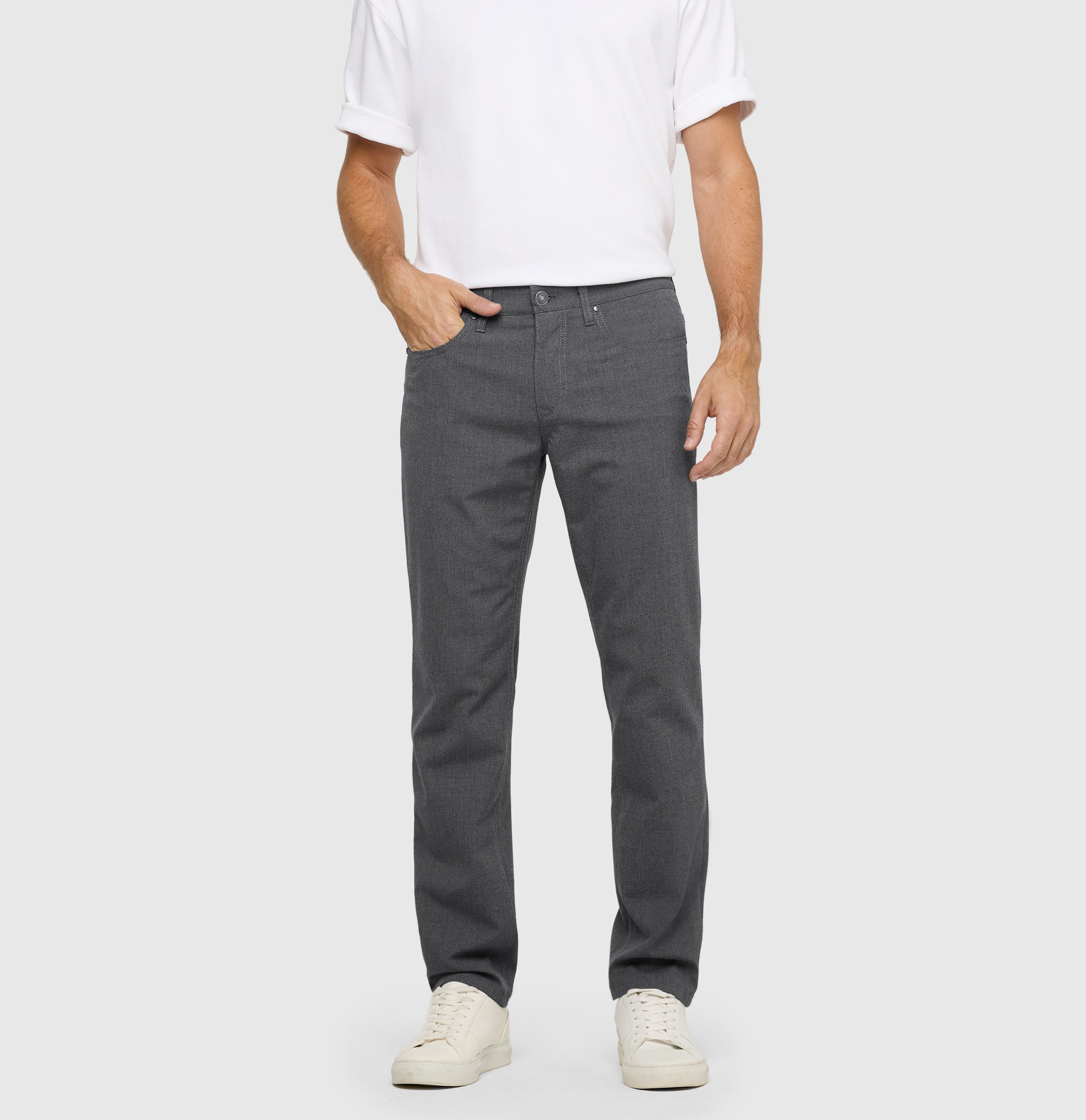 Travel trousers made of bi-stretch material, suitable for the office. | Arne Travel | dark shadow | Detailed view 3 of model