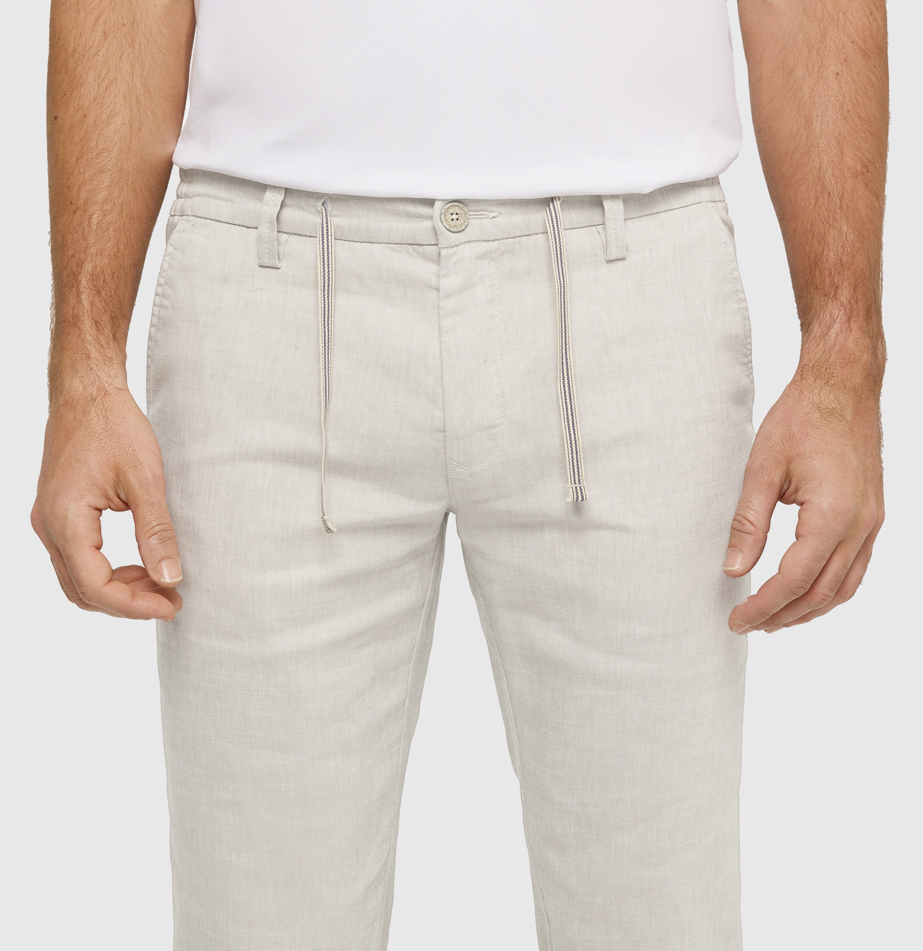 Chino in a flowing linen-viscose blend. | Lennox Sport | kitt | Detailed view 3 of model