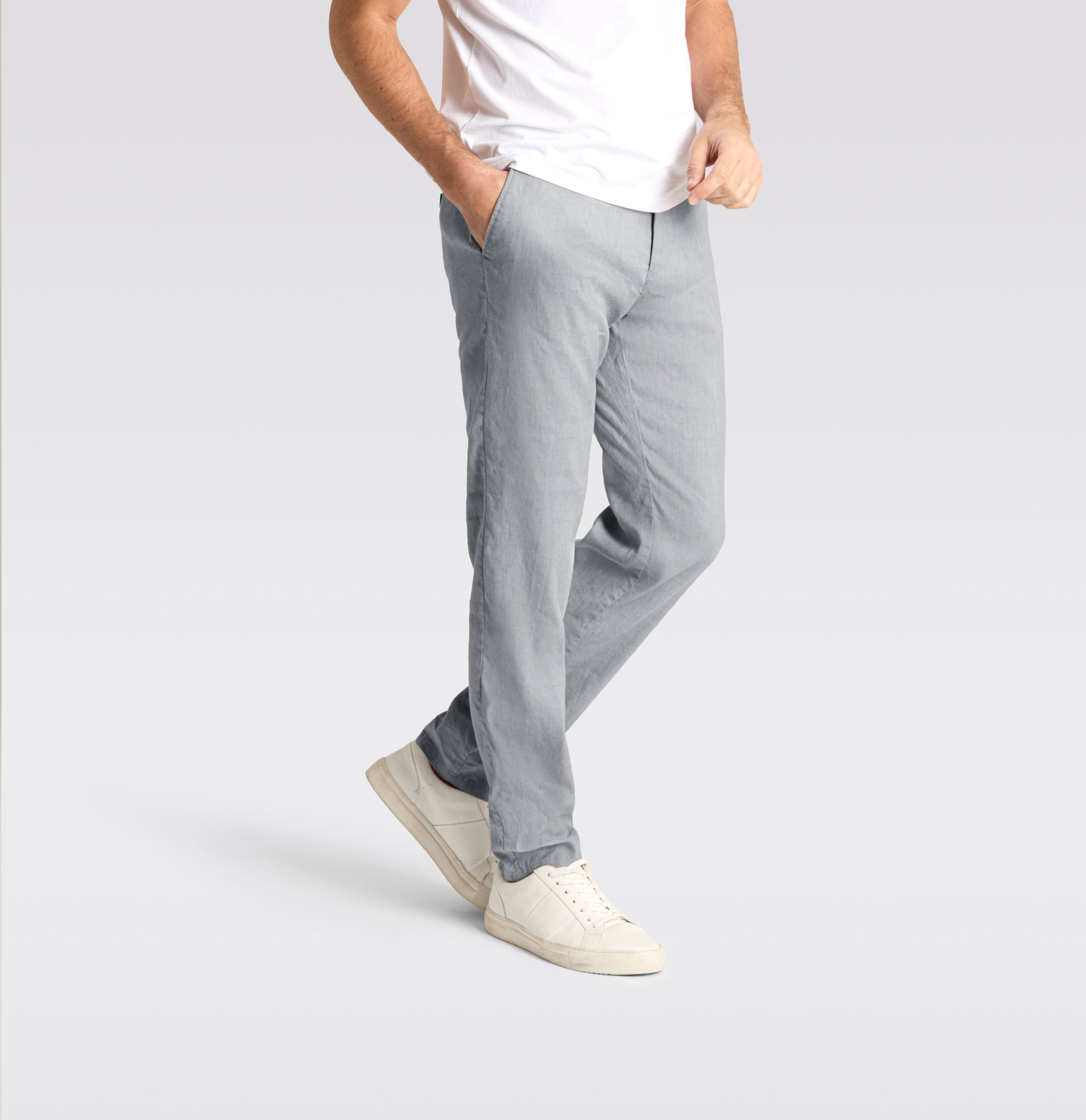 Chino in a flowing linen-viscose blend. | Lennox Sport | silver | Detailed view 2 of model