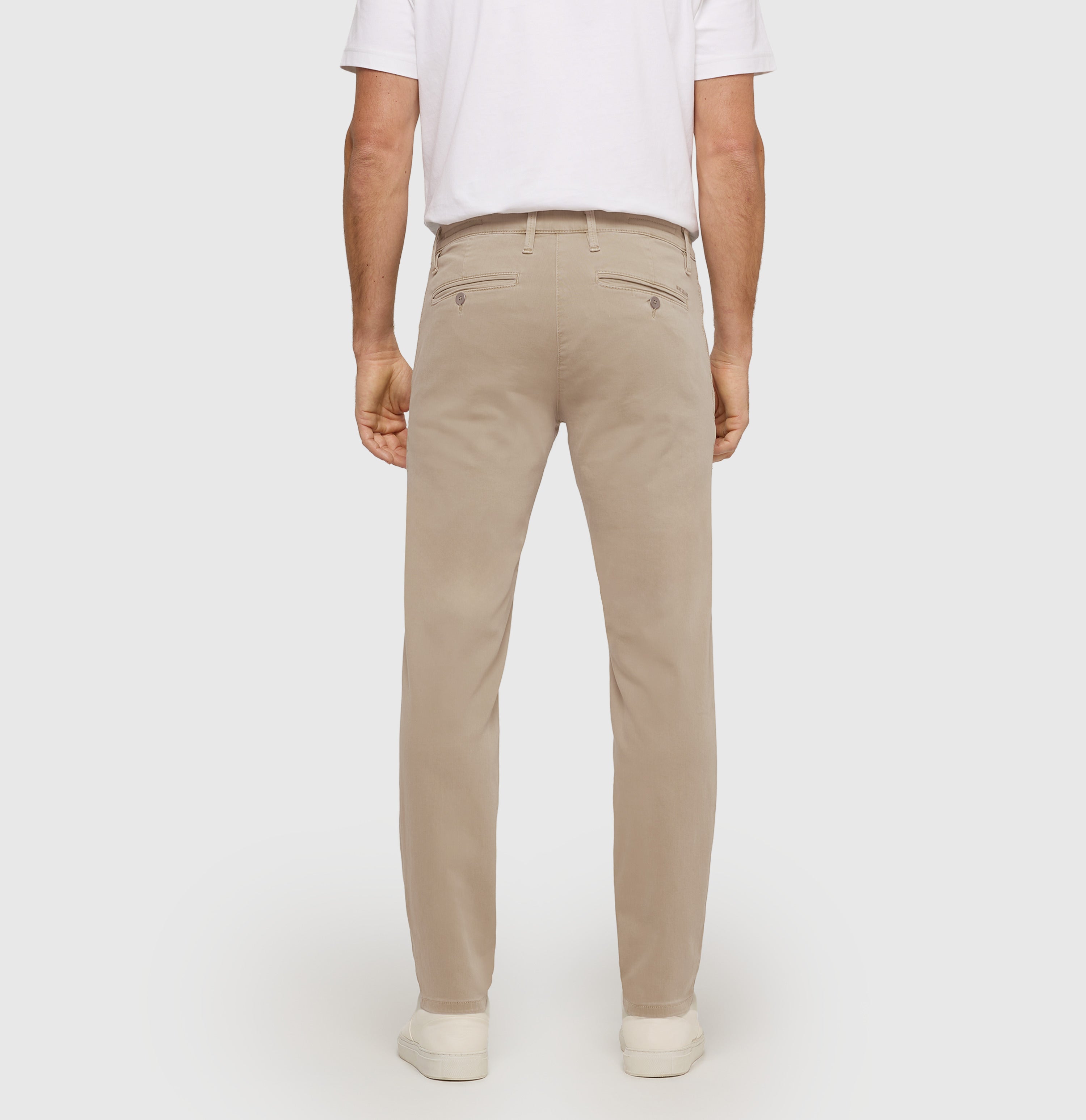 Ultimate driver pants in a chino design. | Driver Pants | dune | Back view of model